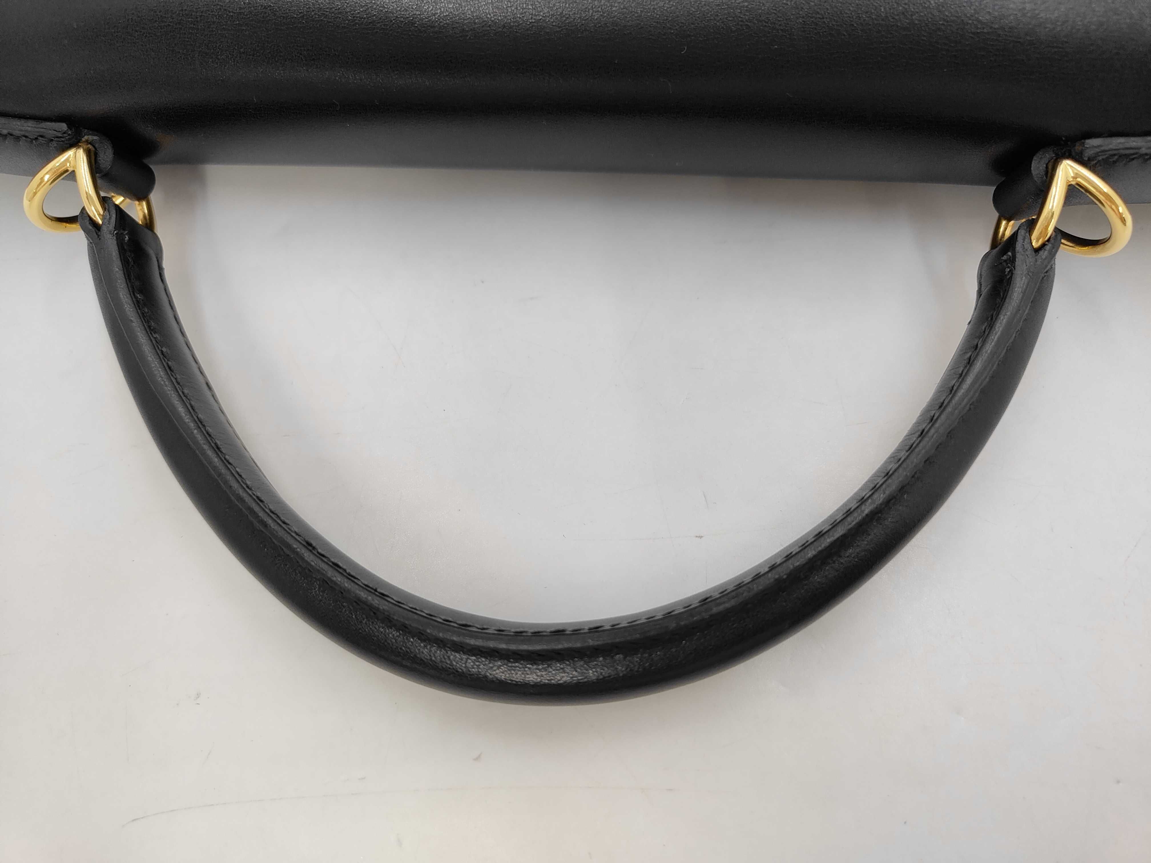 Kelly 32 Handbag, E Box Calf Leather, Black, Gold Hardware — view 5