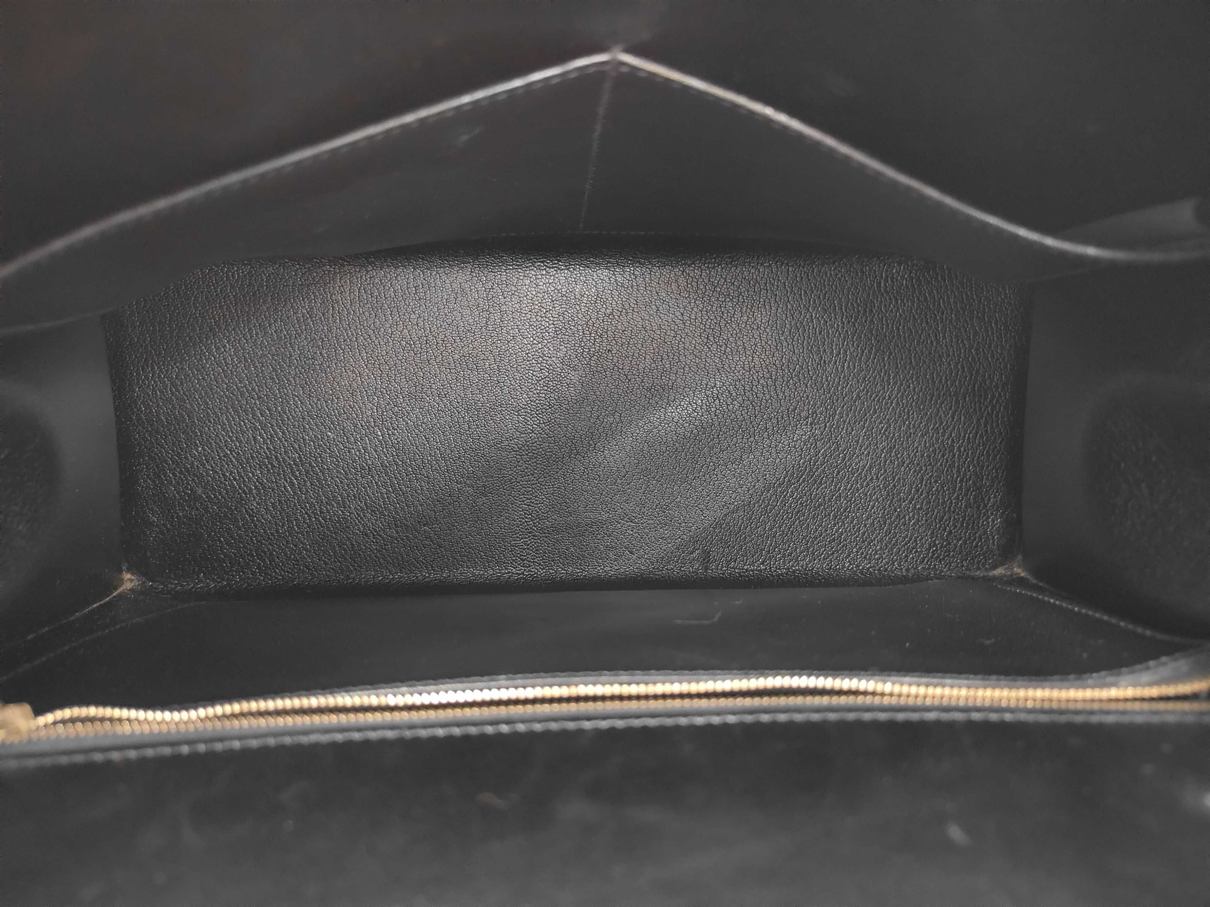 Kelly 32 Handbag, E Box Calf Leather, Black, Gold Hardware — view 8