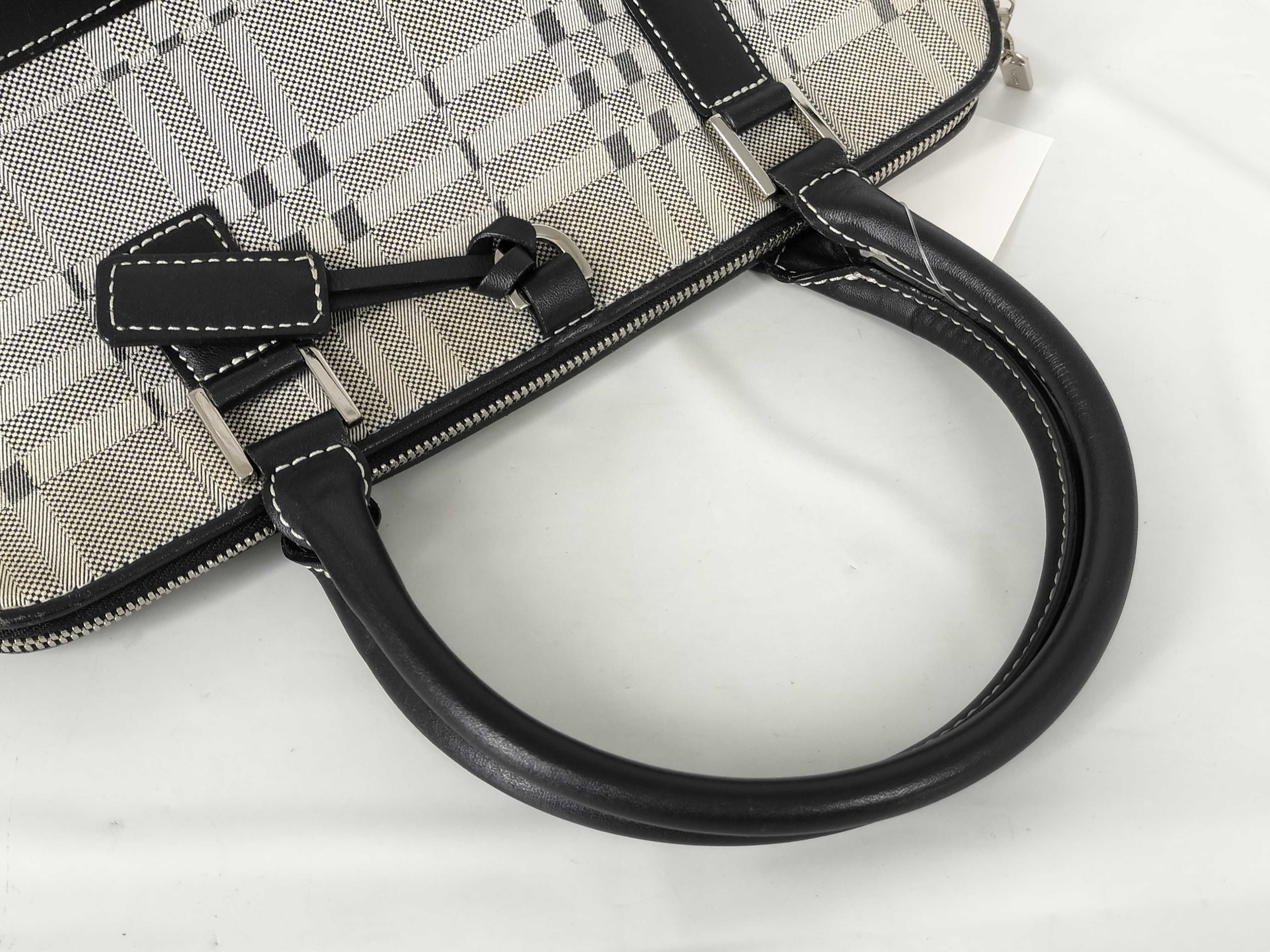 Check Handbag, Gray Handbag — view 3