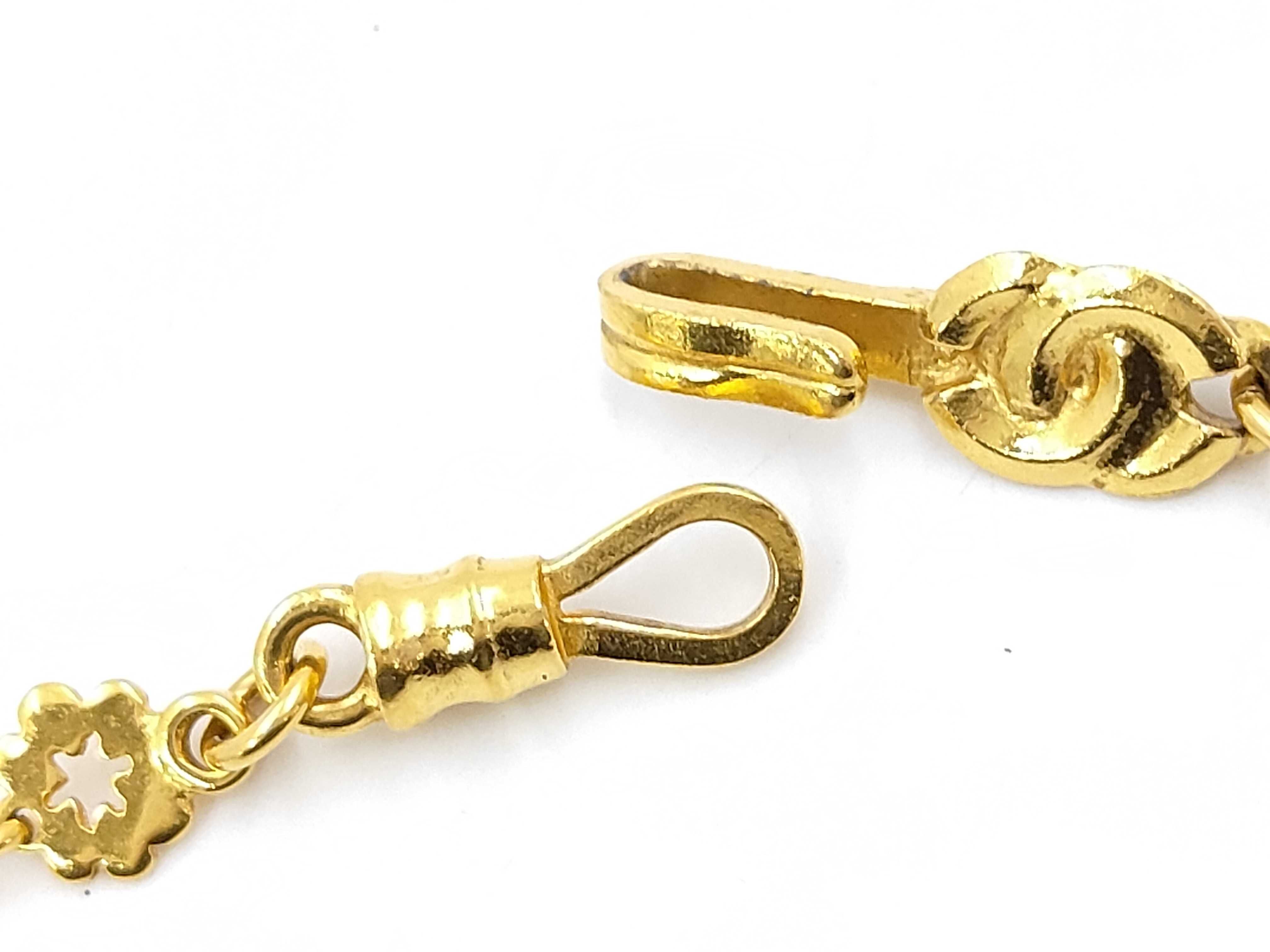 Necklace Chanel Vintage Necklace — view 4