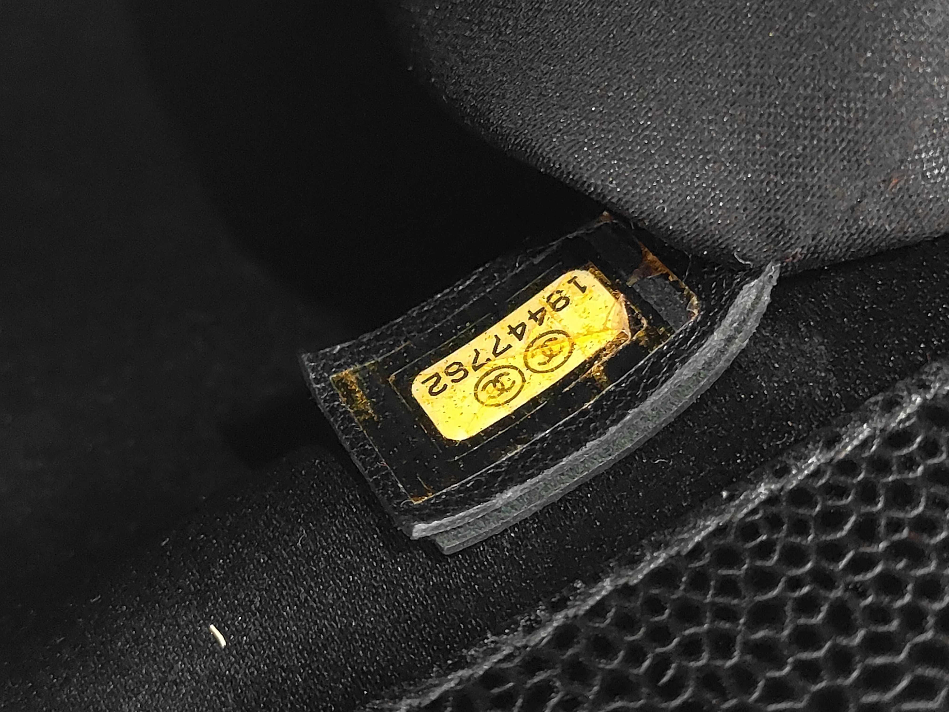 GST Tote Bag, Caviar Leather, Black with Gold Hardware, A50995 19447762 (Tote Bag) — view 13