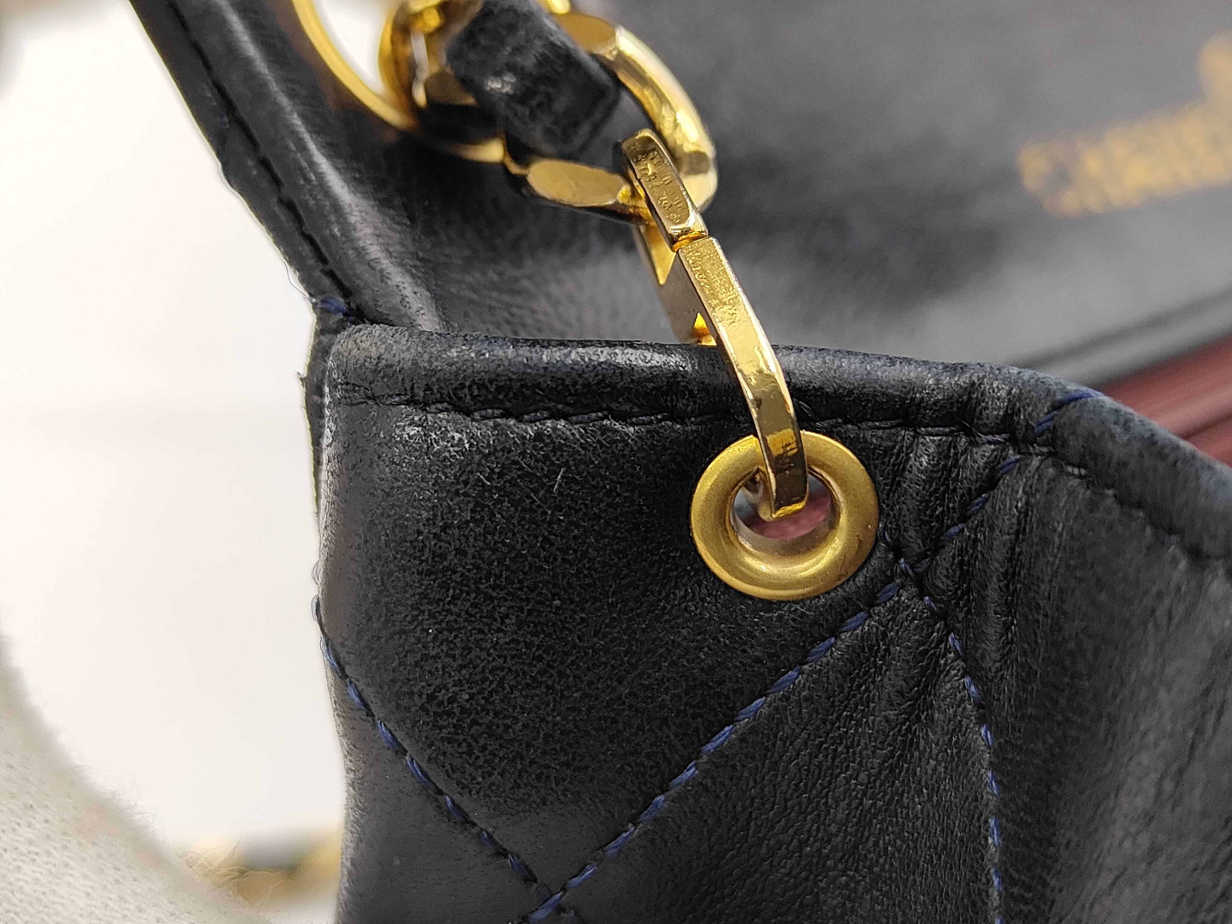 Shoulder Bag A01115 Mini Matelassé 17 (with boutique seal, serial number 1) — view 5