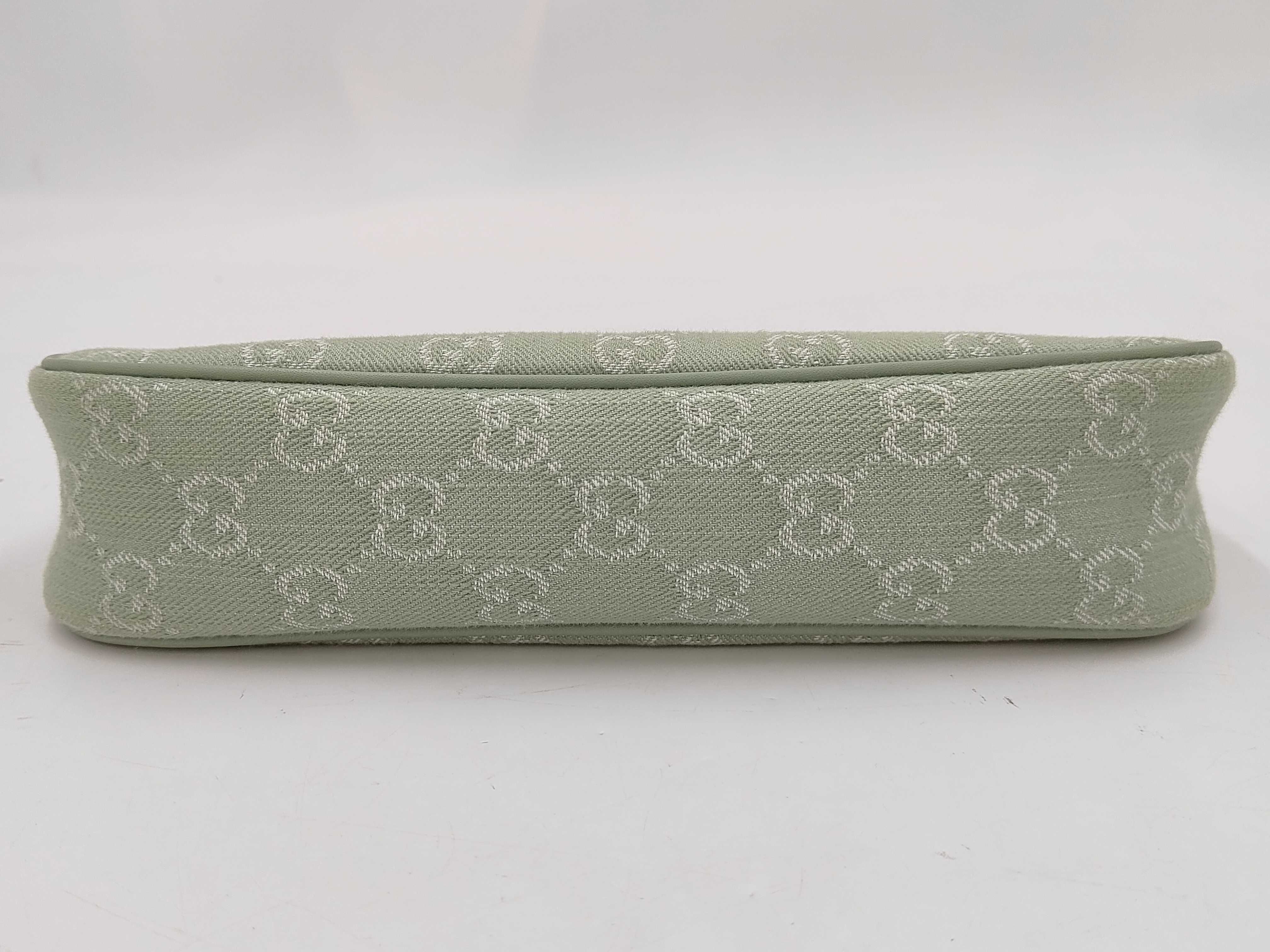 Ophidia Small GG Supreme Shoulder Bag — view 3