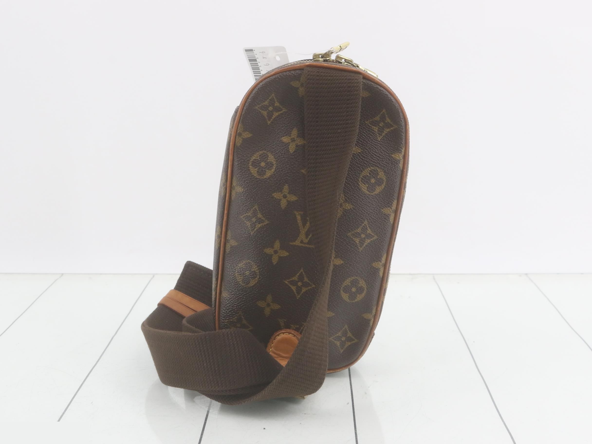 Pochette Ganju — view 2