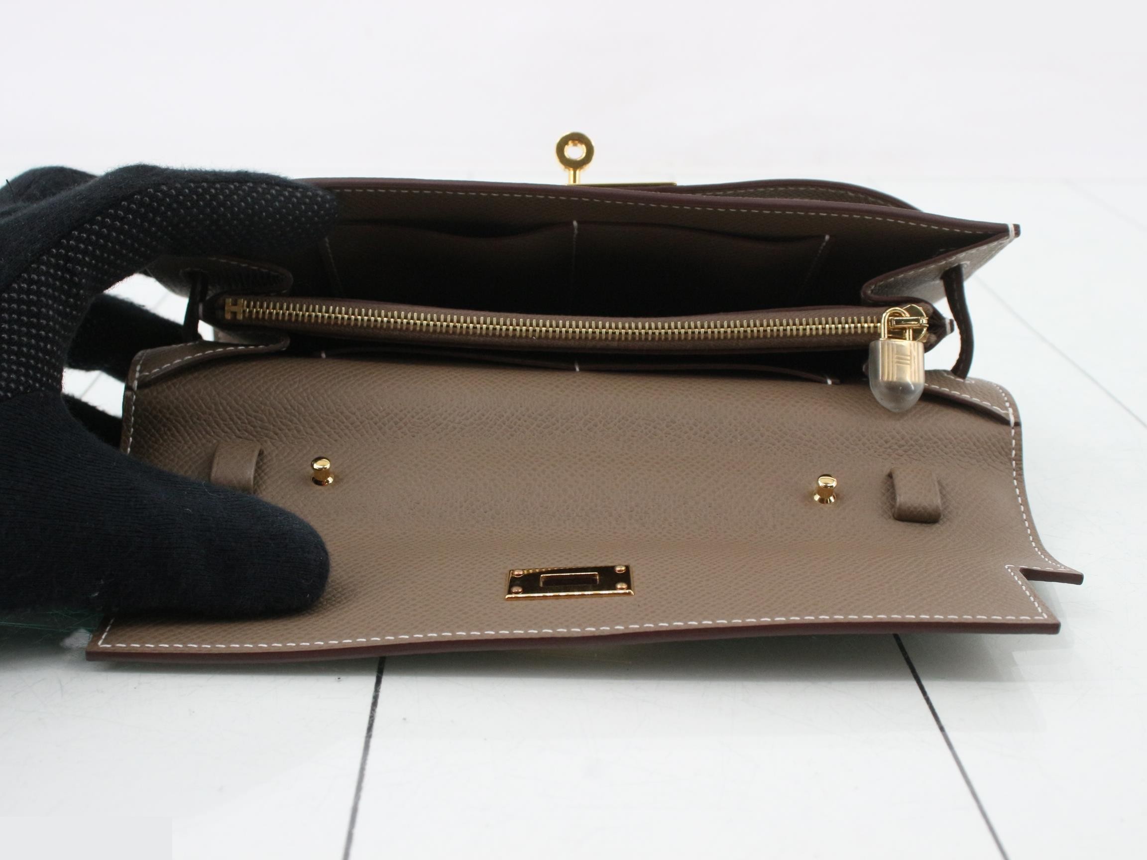 Kelly Wallet Long To Go, Other Wallets, B — view 4