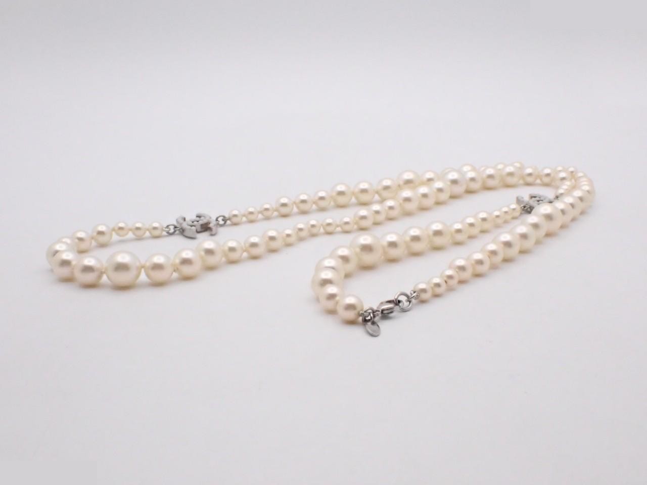 Faux pearl necklace, chain approximately 84cm — view 3