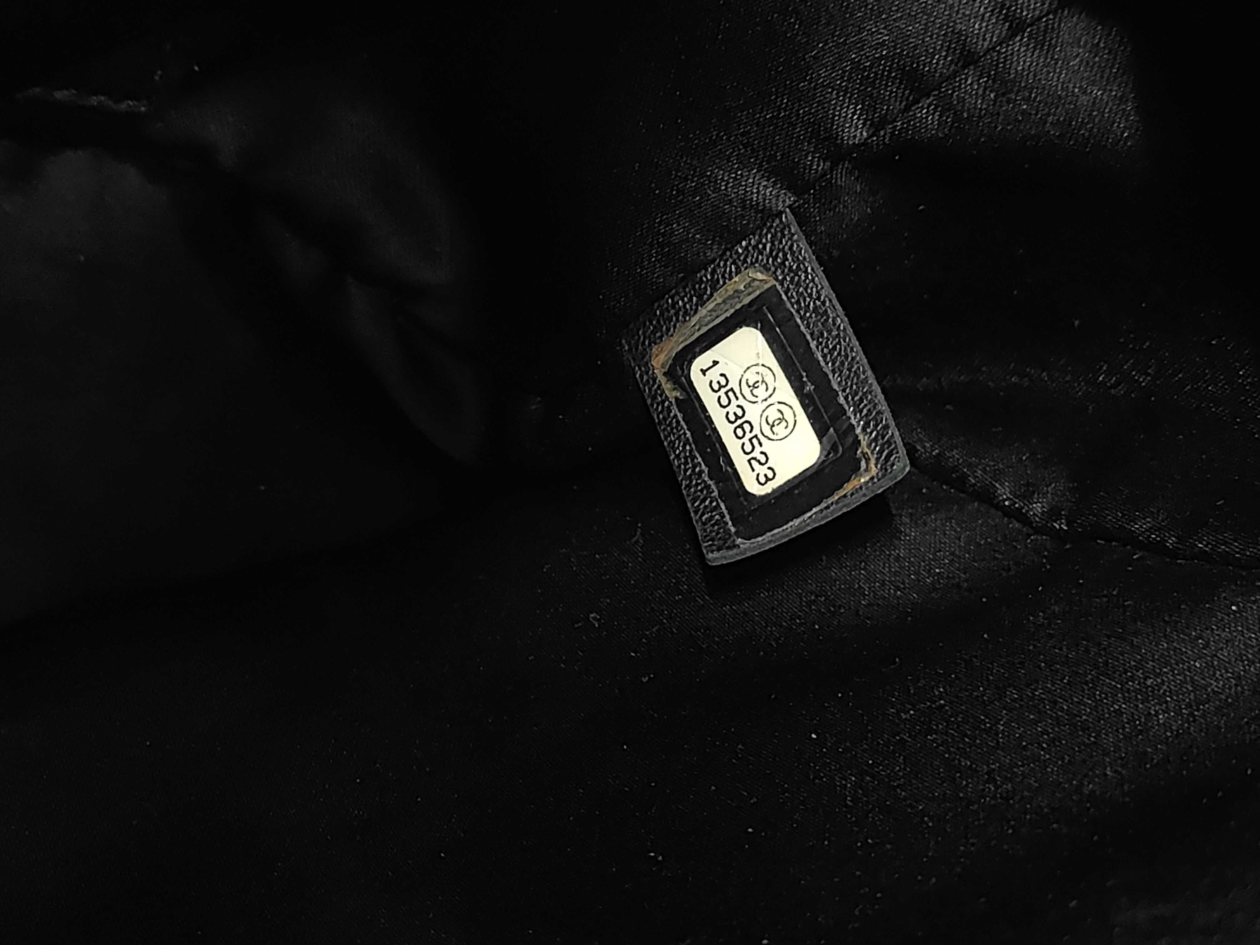 GST Caviar Black SS Tote Bag — view 9