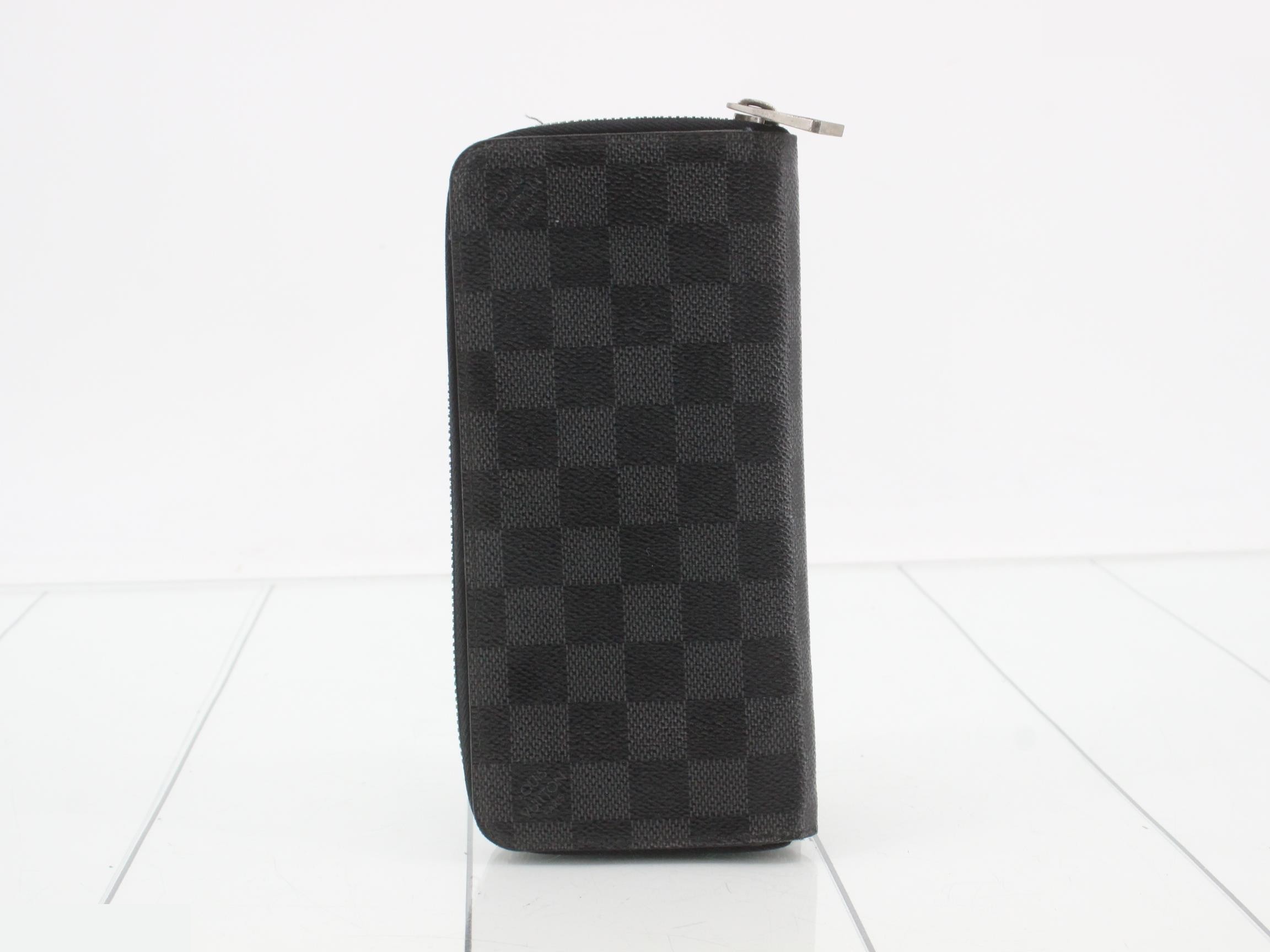 Zippy Wallet Vertical Graphite — view 2