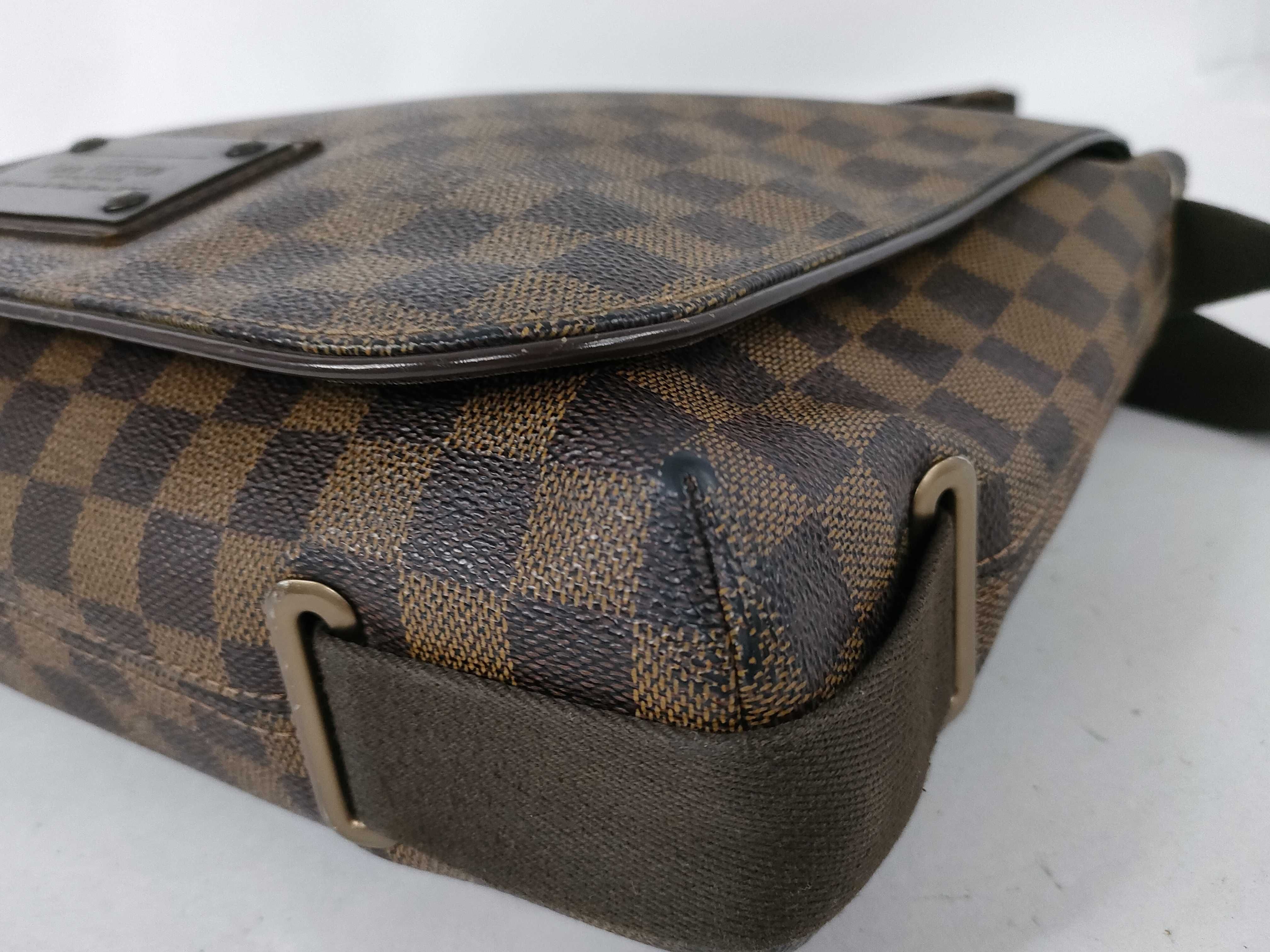 Damier Louis Vuitton Triomphe Medium Folco Shoulder Bag — view 6