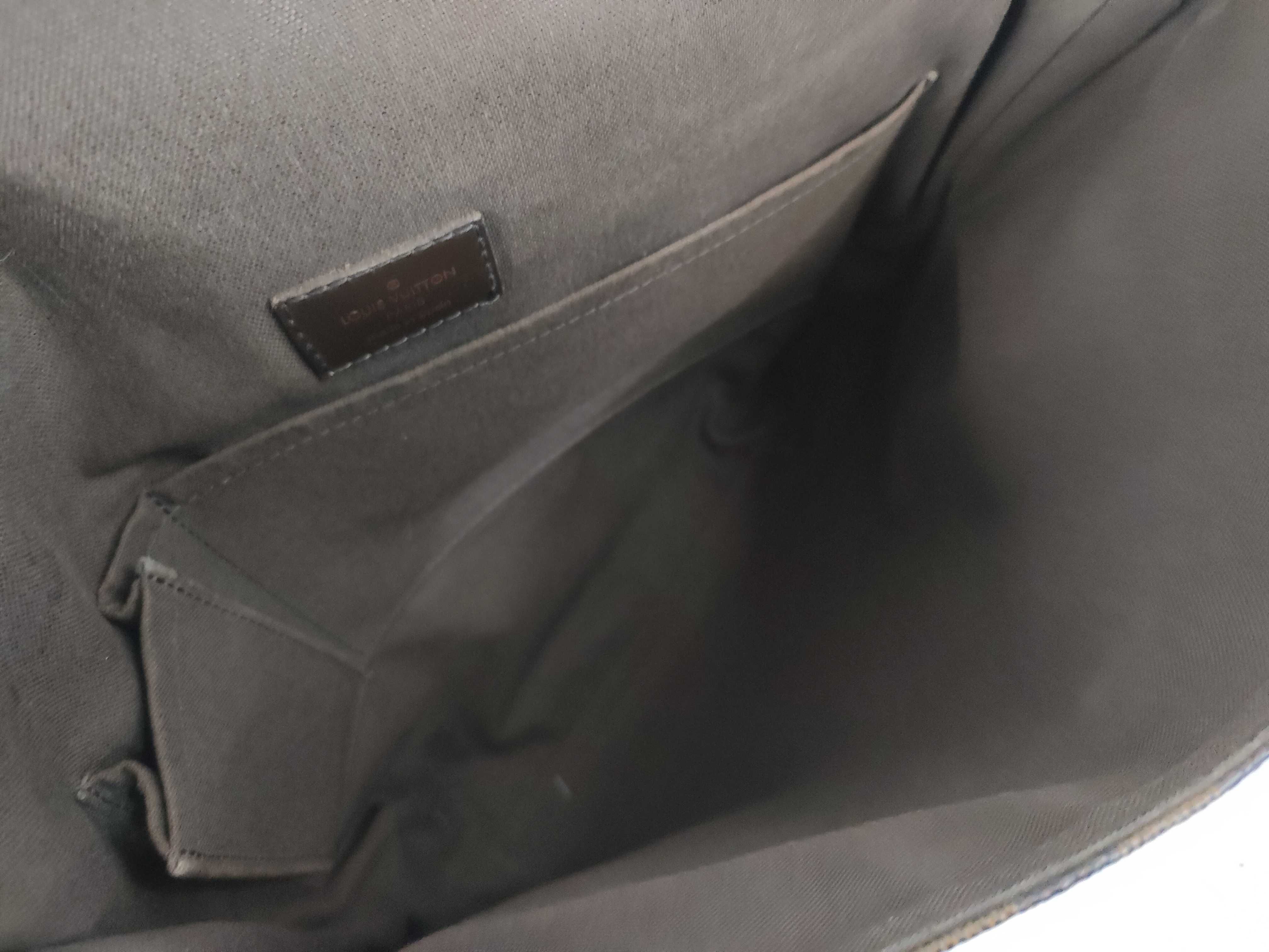 Damier Louis Vuitton Triomphe Medium Folco Shoulder Bag — view 9