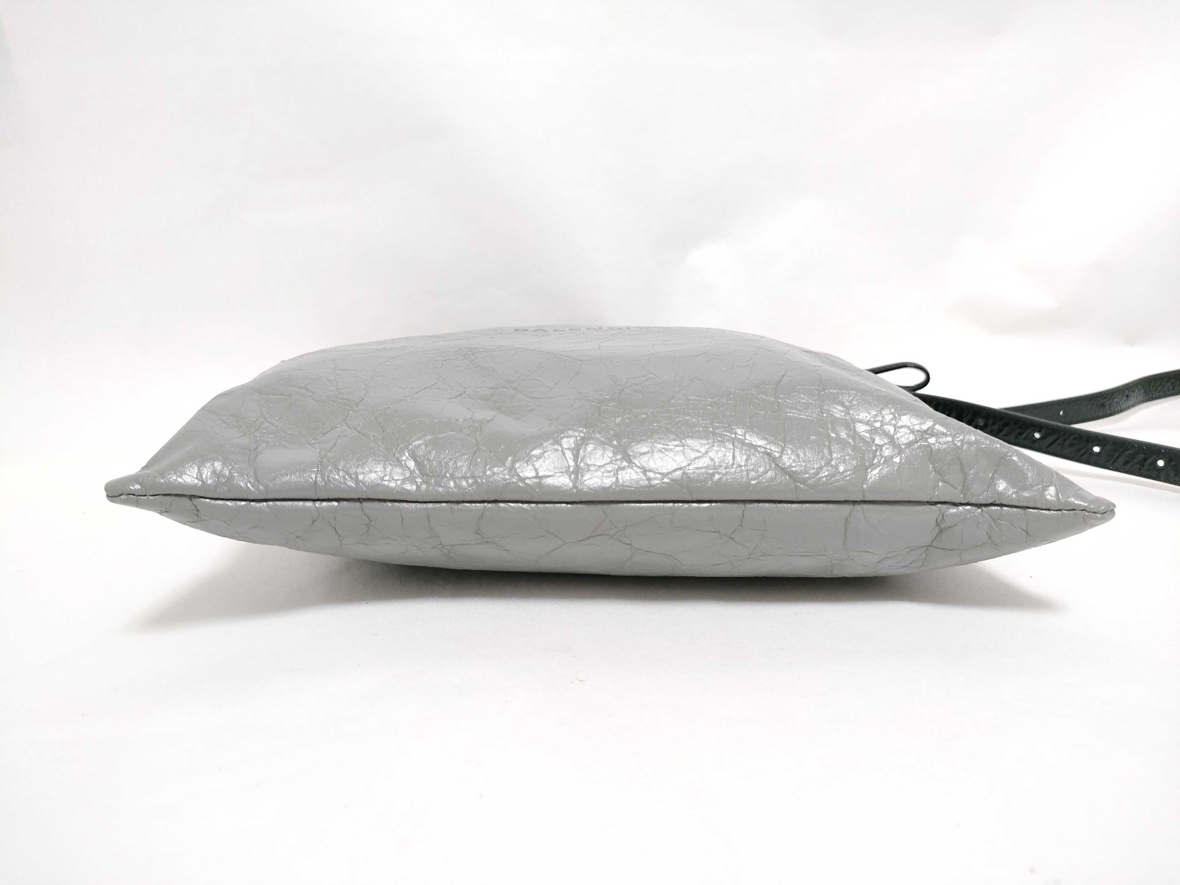 Shopper Dust Bag Leather Shoulder Bag Gray 847109 Shoulder Bag — view 8
