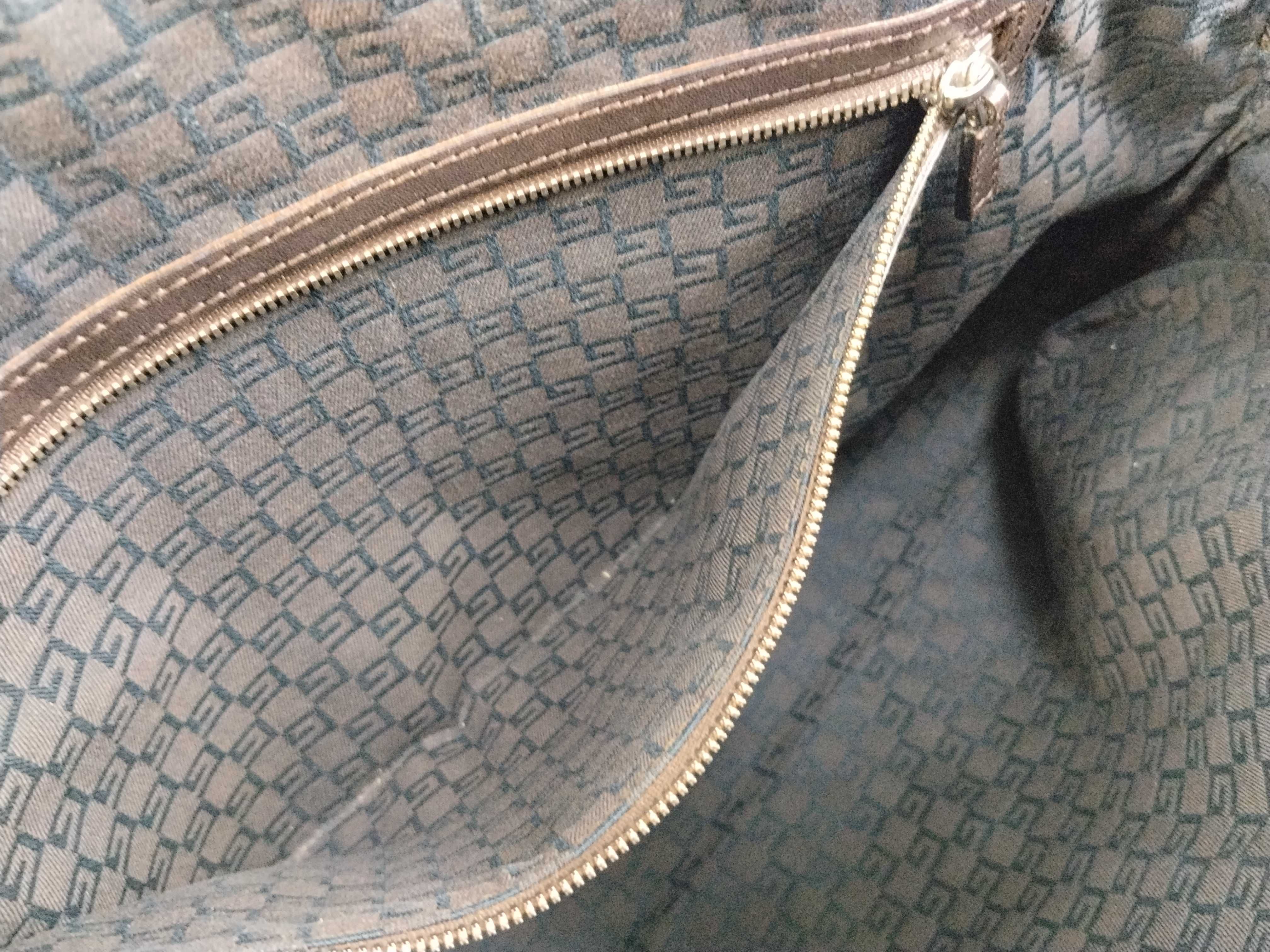 GG Supreme Gucci Bag Handbag — view 12