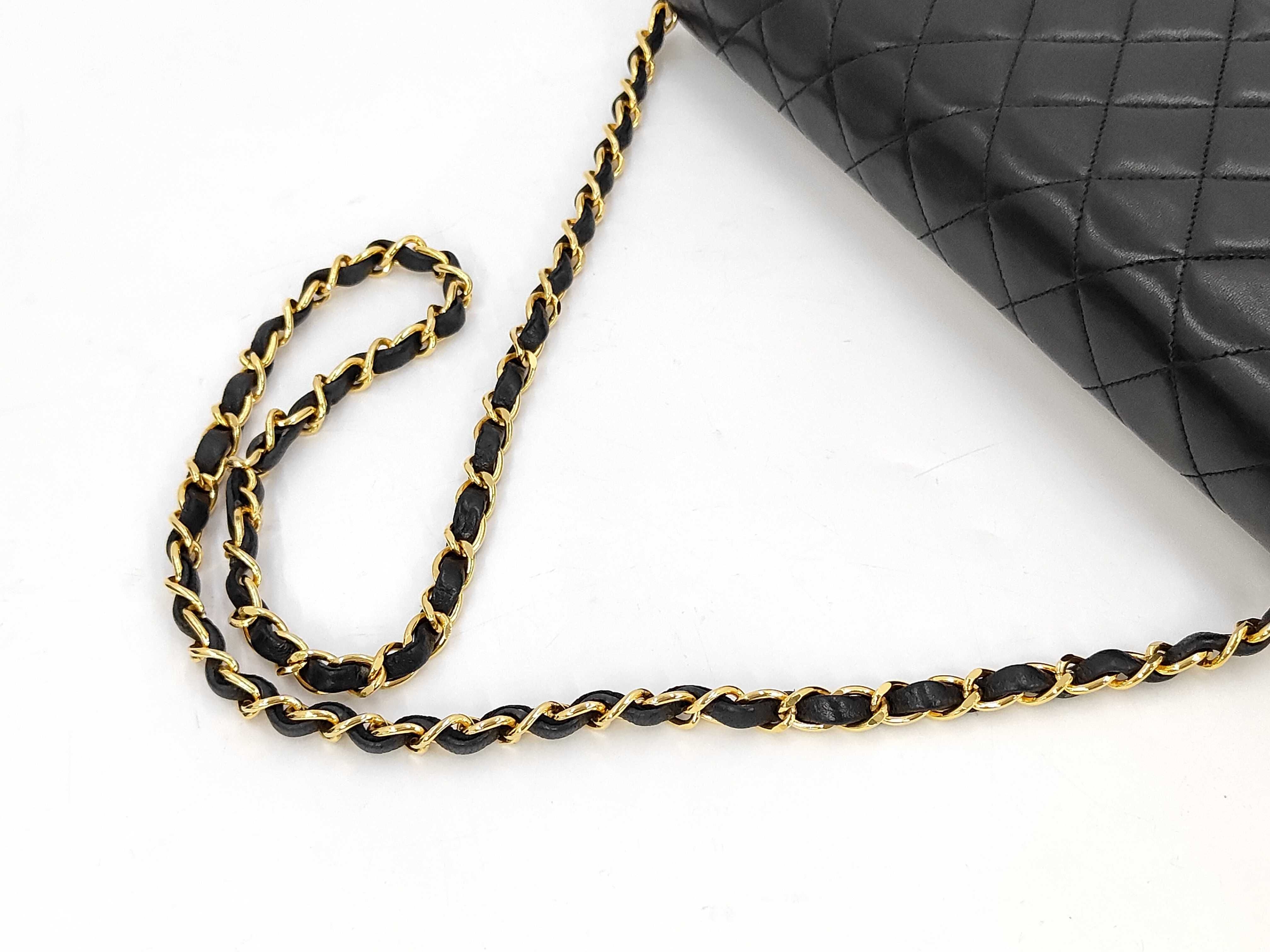 Matelassé Shoulder Bag, Black — view 5