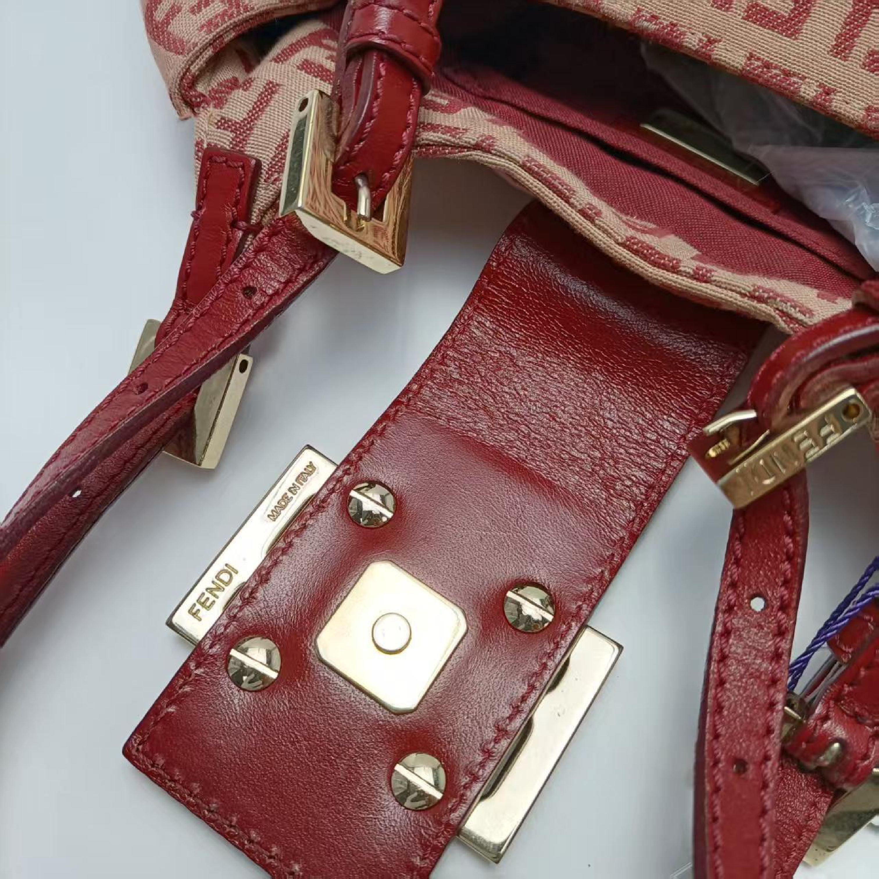 zucca canvas shoulder bag — view 9