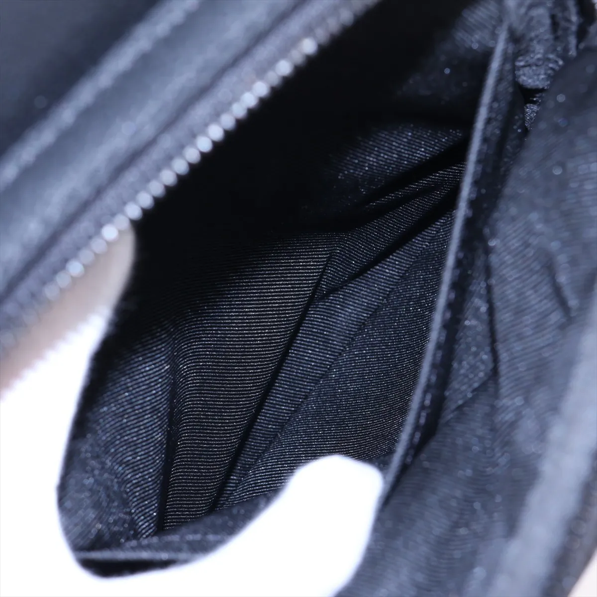 Damouflage Avenue Sling Bag PM M14953 Black (RFID detected) — view 7