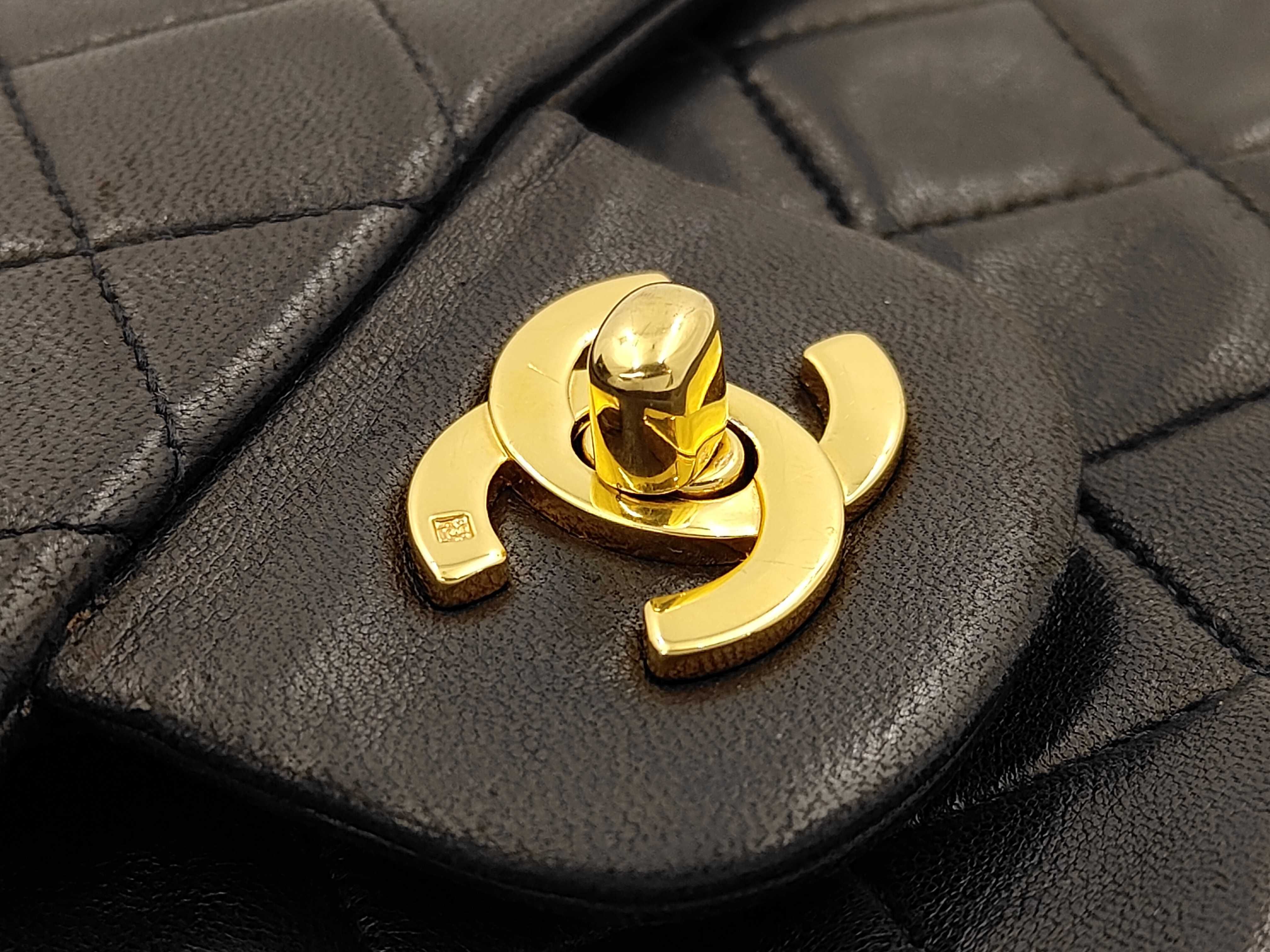 Matelassé 23 Lambskin Leather Bag with Gold Hardware, Black Chain Shoulder Bag (Series 2) — view 15