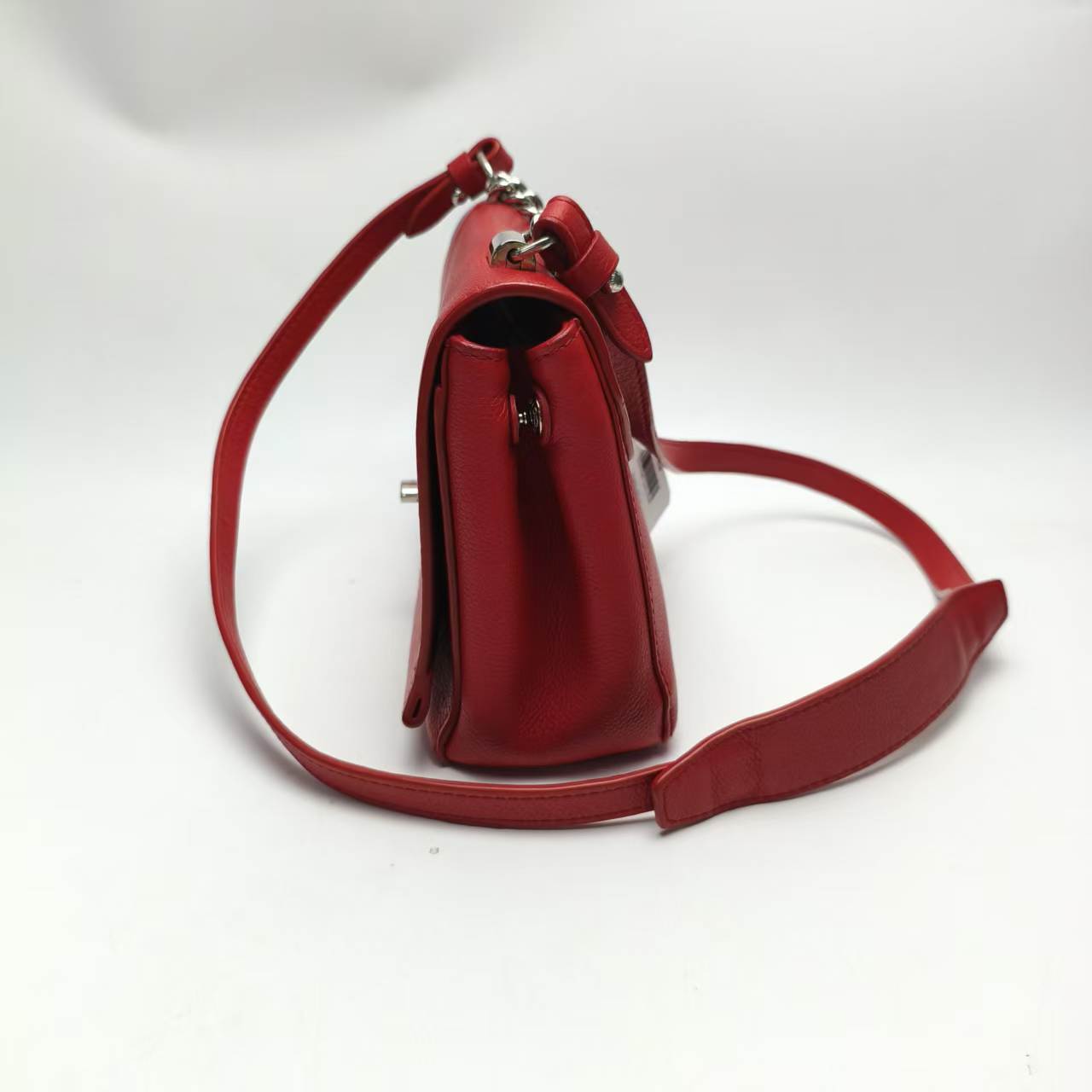 【*Shipped from: China*】LOUIS VUITTON Lockme Leather Shoulder Bag — view 4