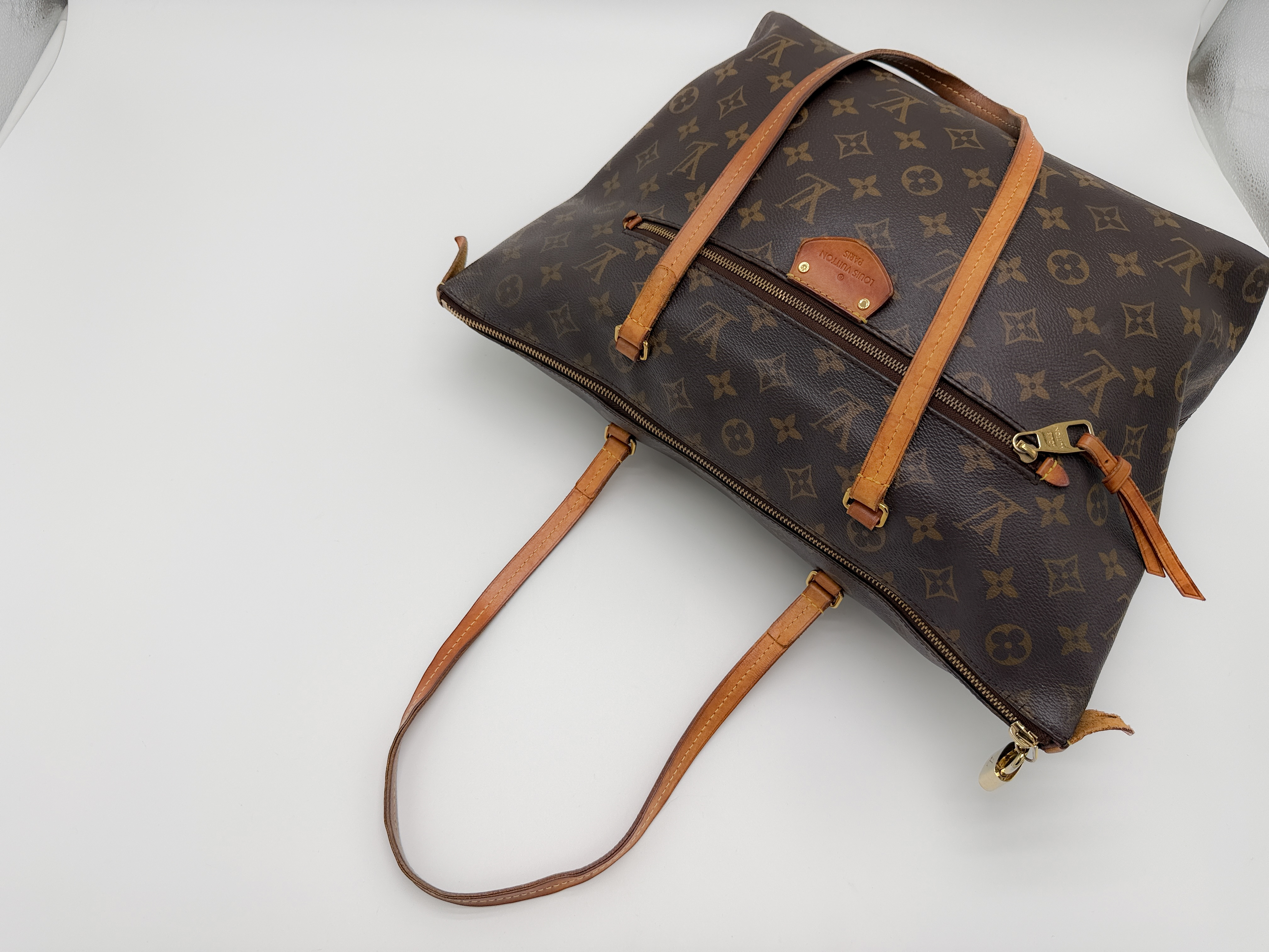 Monogram M42267 Iena MM MI0157 Tote Bag — view 4