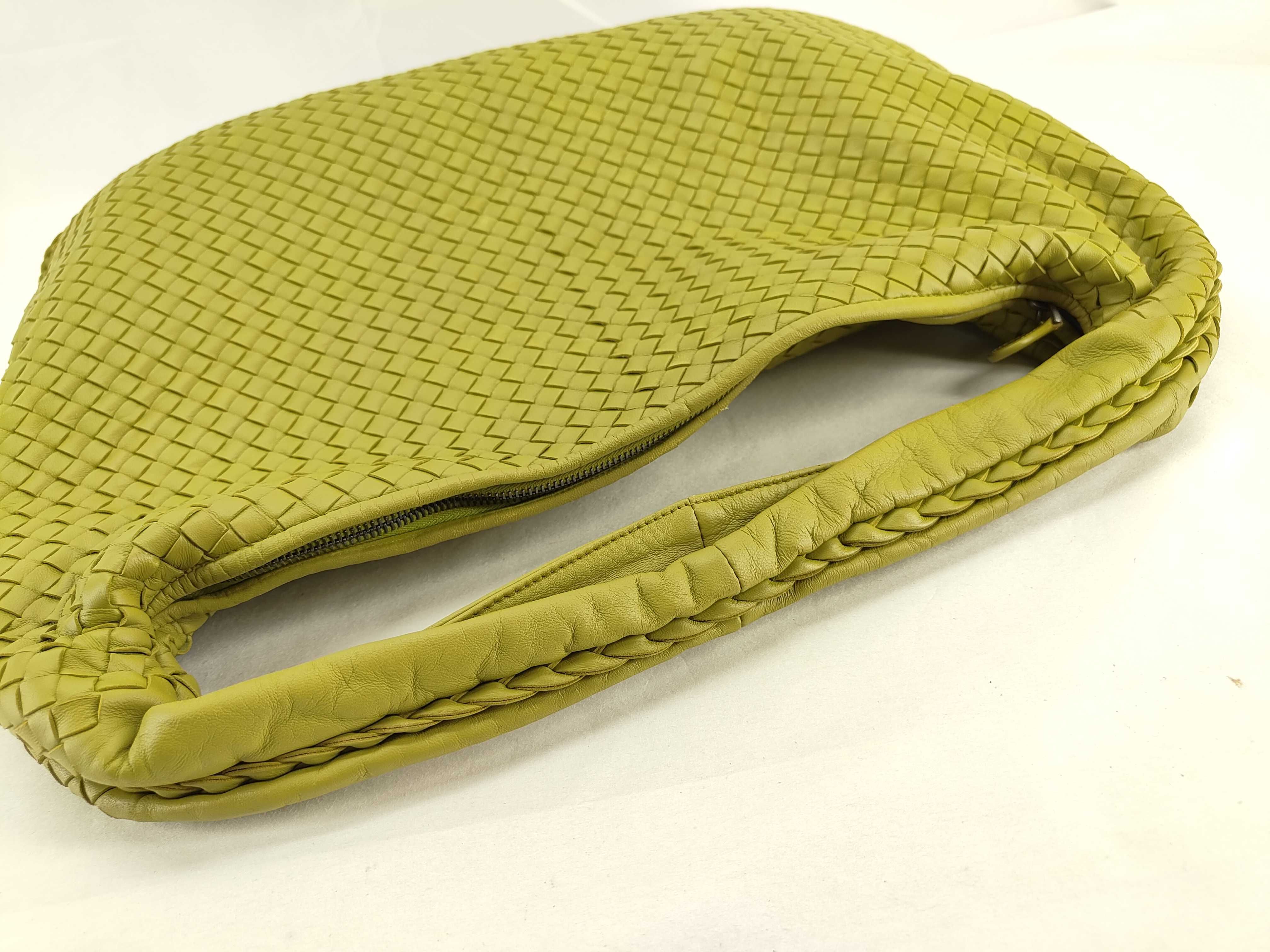Intrecciato Leather Shoulder Bag, Green — view 3