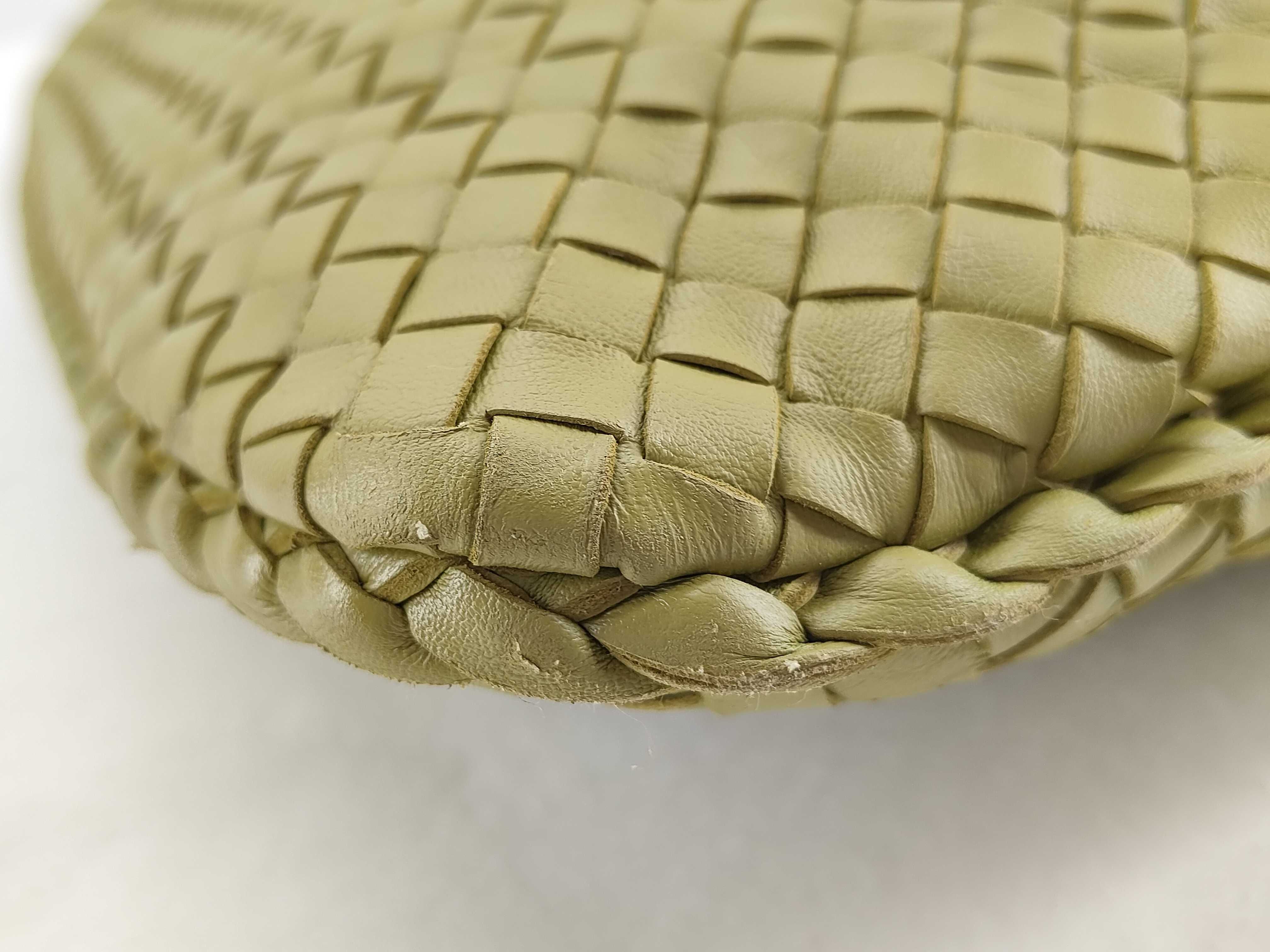Intrecciato Leather Shoulder Bag, Green — view 9