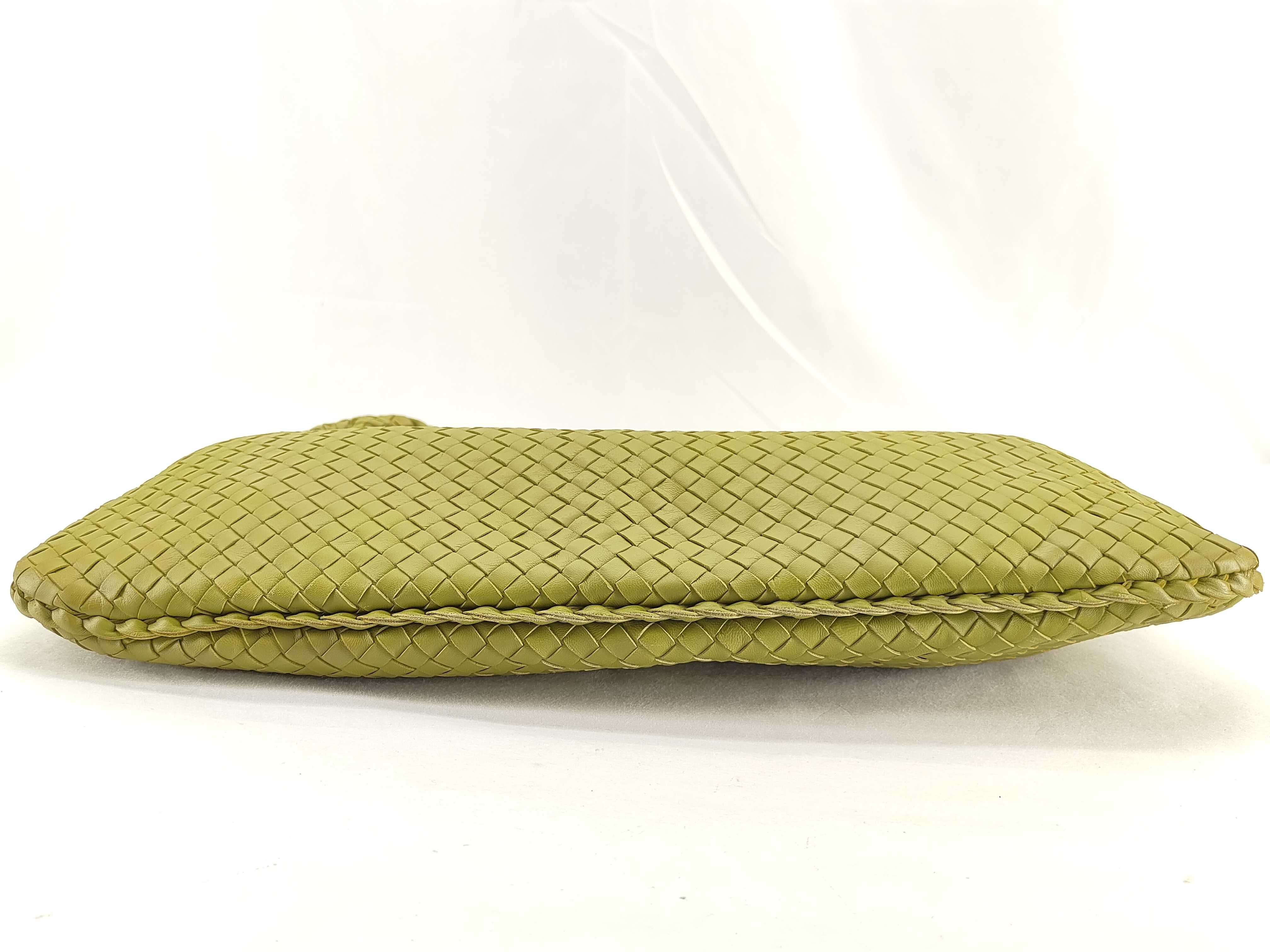 Intrecciato Leather Shoulder Bag, Green — view 10
