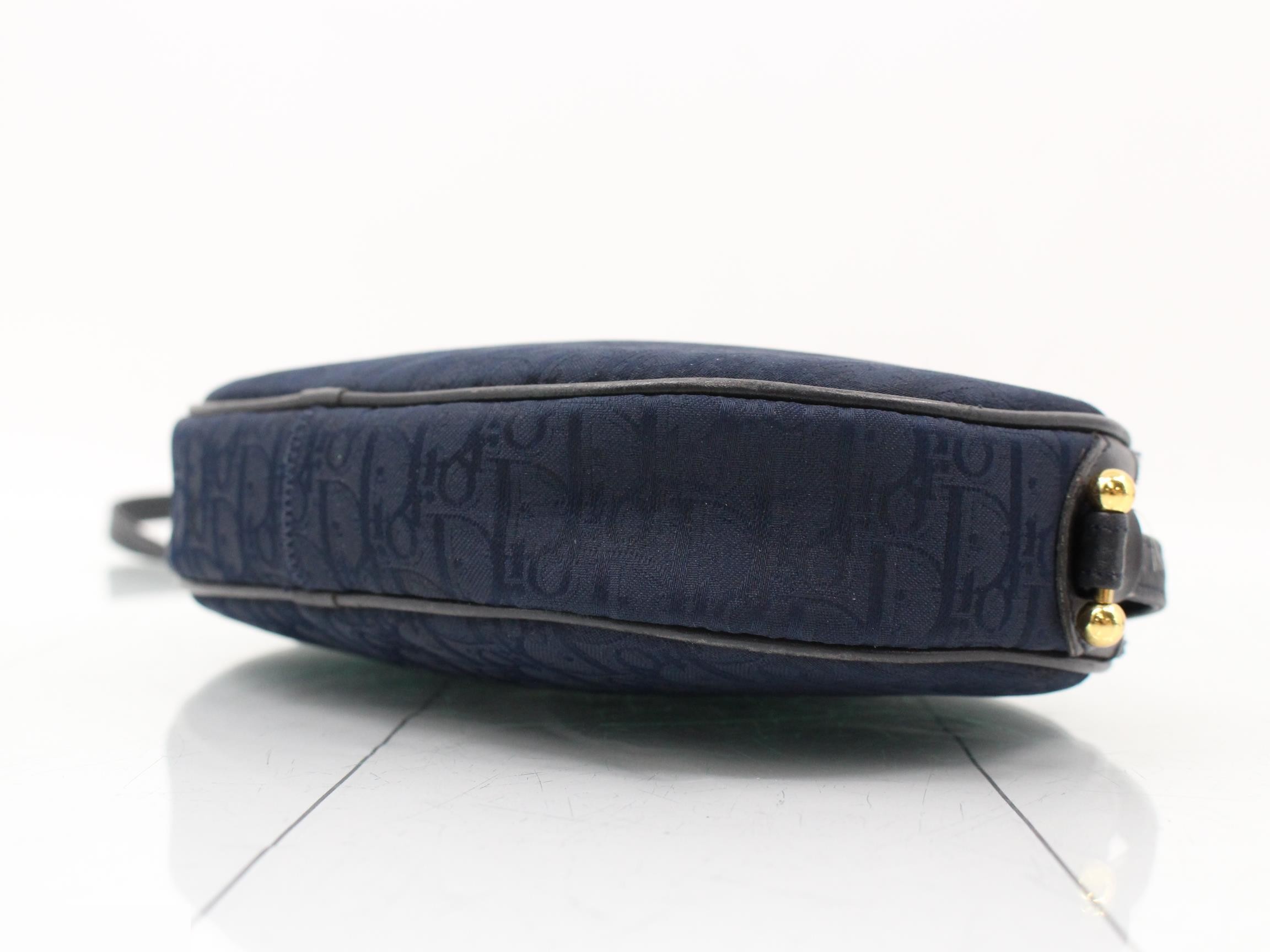 shoulder bag — view 6
