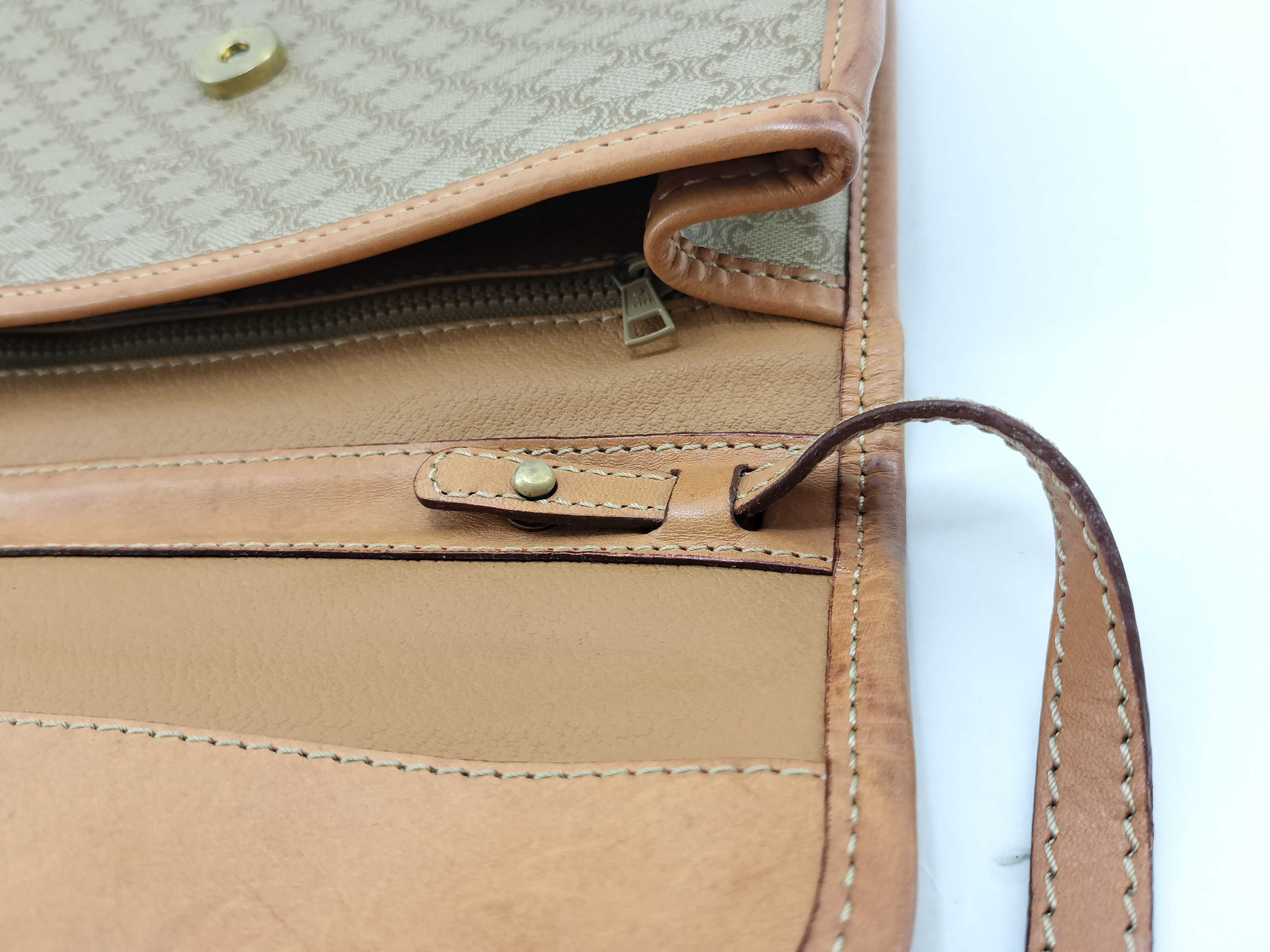 PVC Macadam pattern shoulder bag, beige clutch bag — view 9