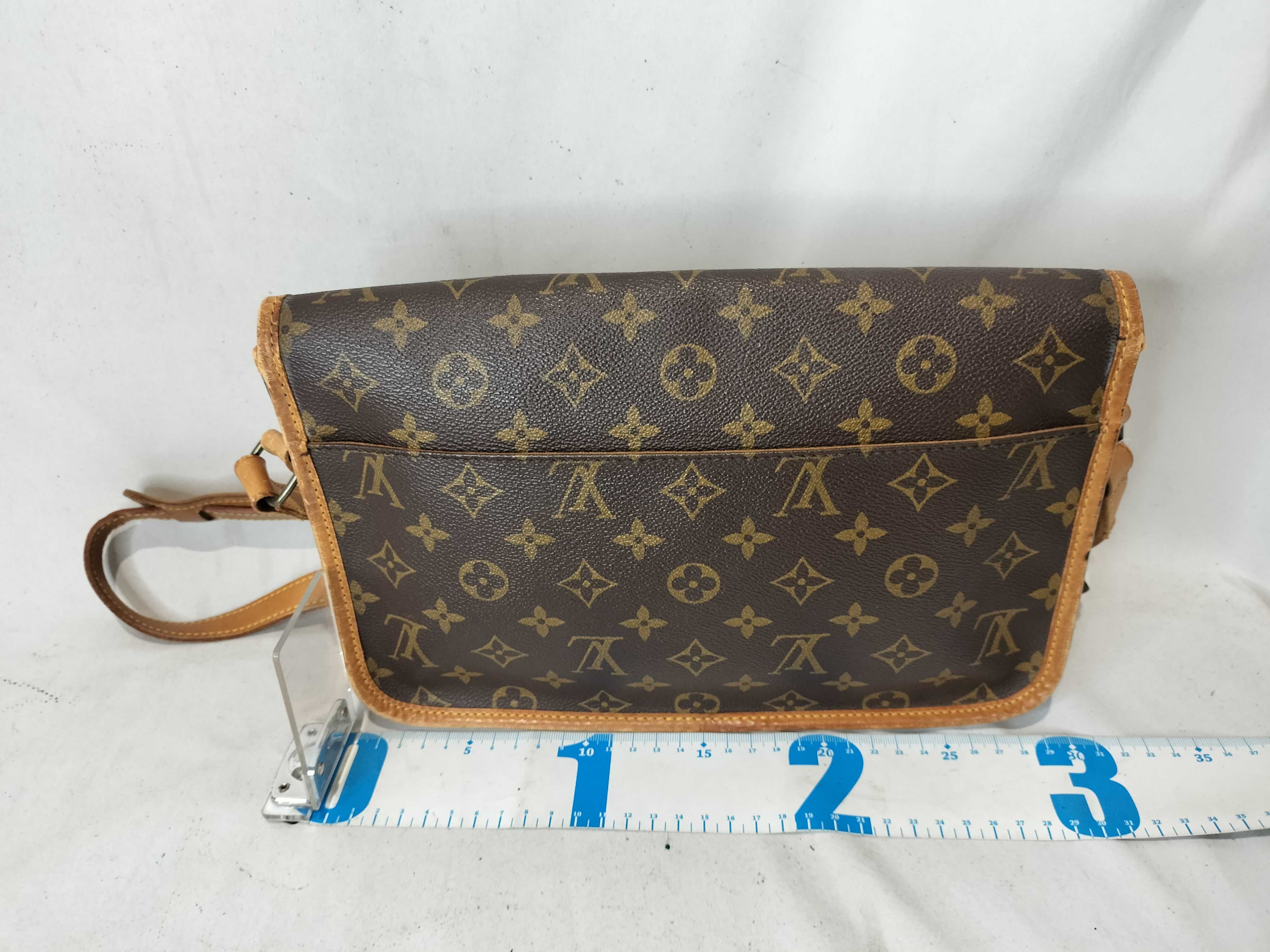 Monogram M42247 MM Gibecière Shoulder Bag — view 2