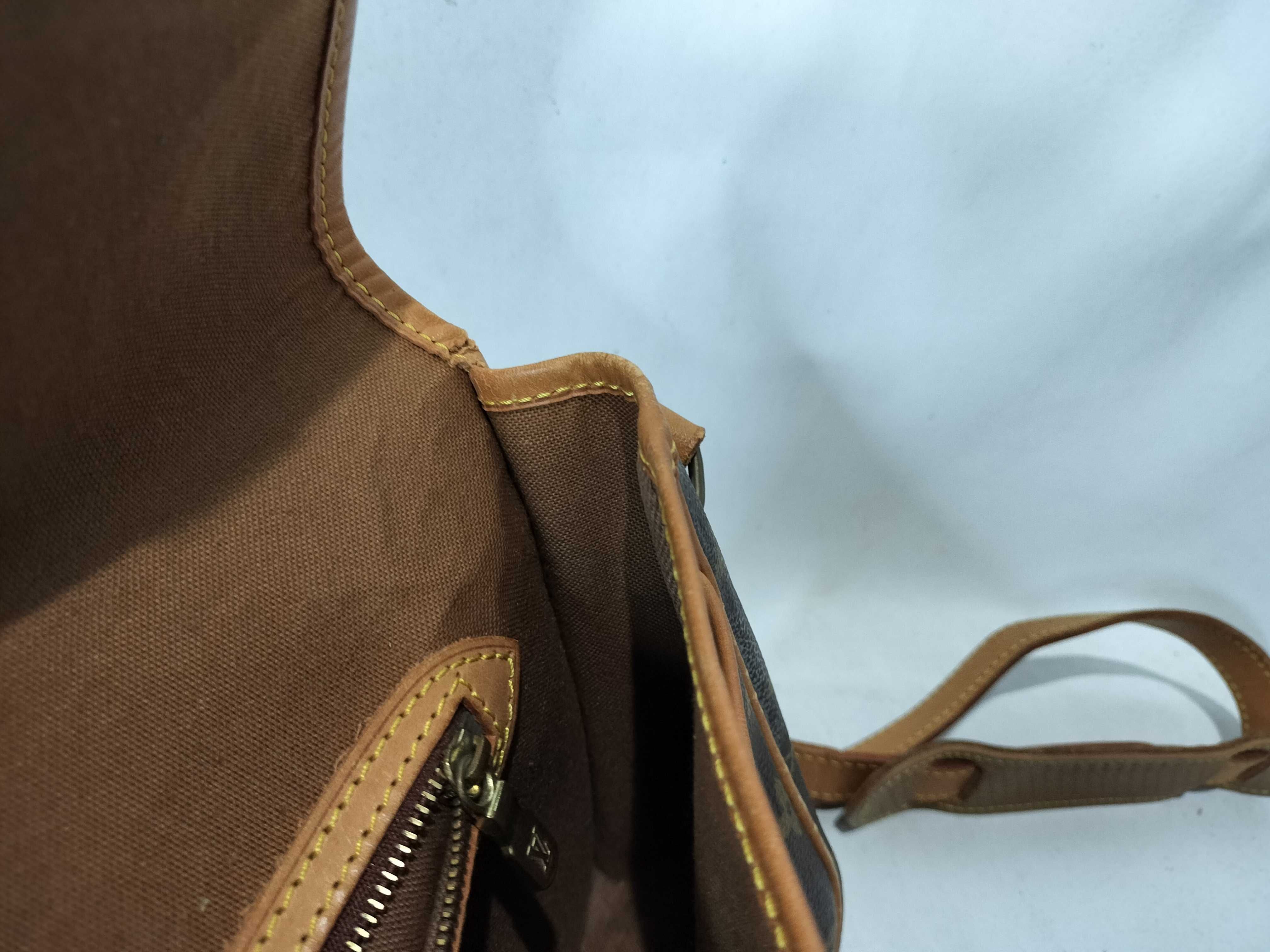 Monogram M42247 MM Gibecière Shoulder Bag — view 12