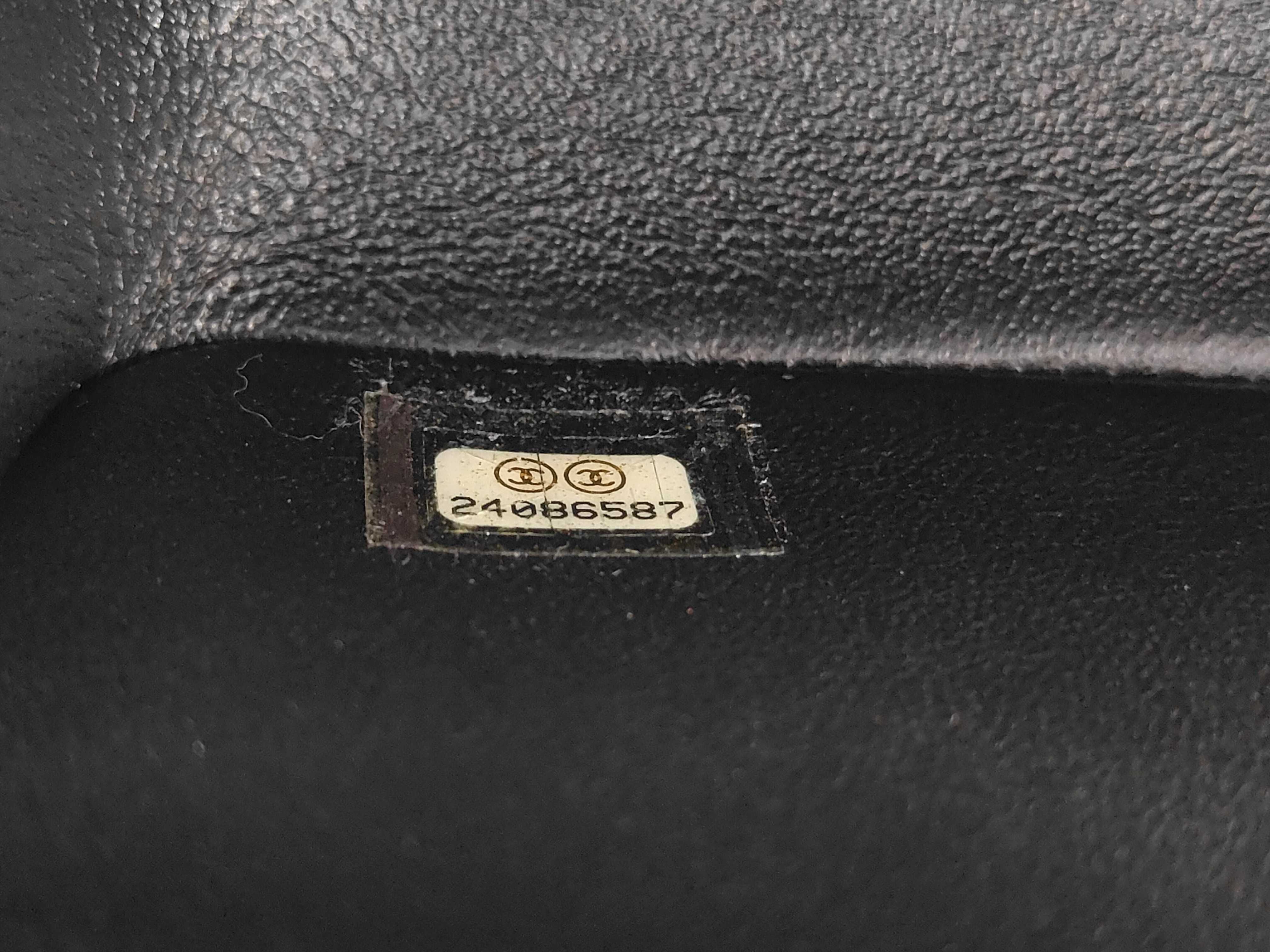 Mini Matelassé 20 Lambskin Silver Hardware Serial Number 24 Chain Shoulder Bag — view 12