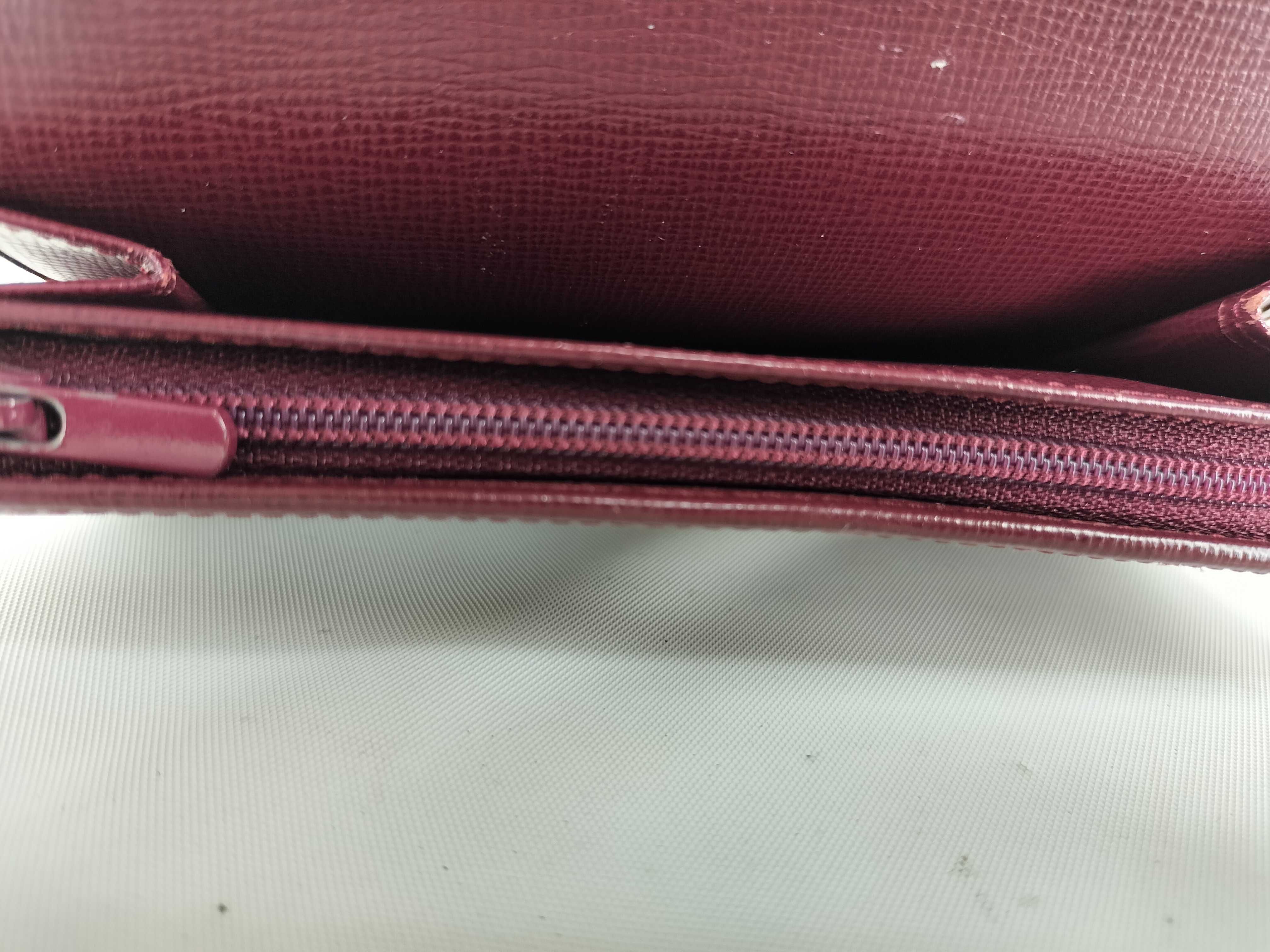 Must Bordeaux Bi-fold Wallet — view 10