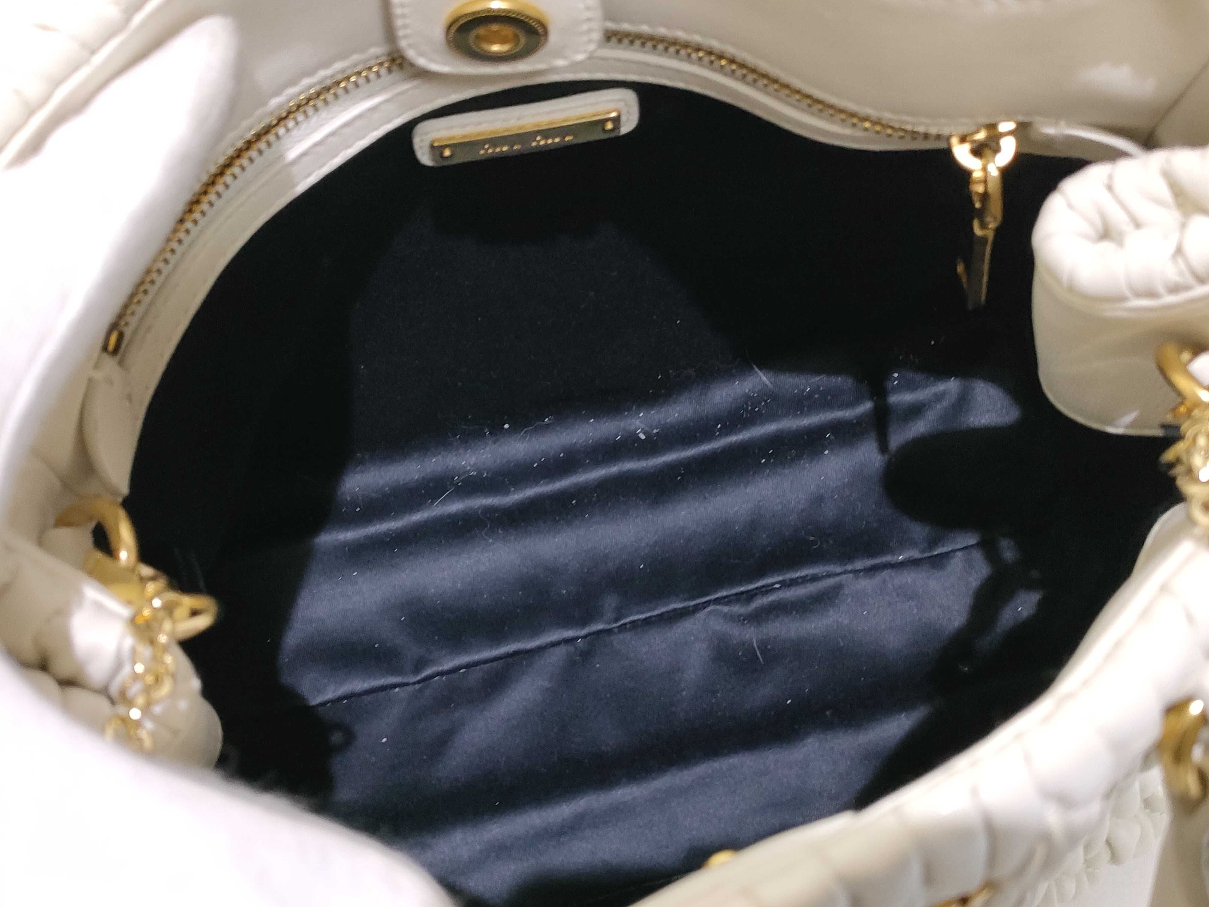 Nappa Crystal Leather 2-Way Handbag White 5BA067 Handbag — view 8