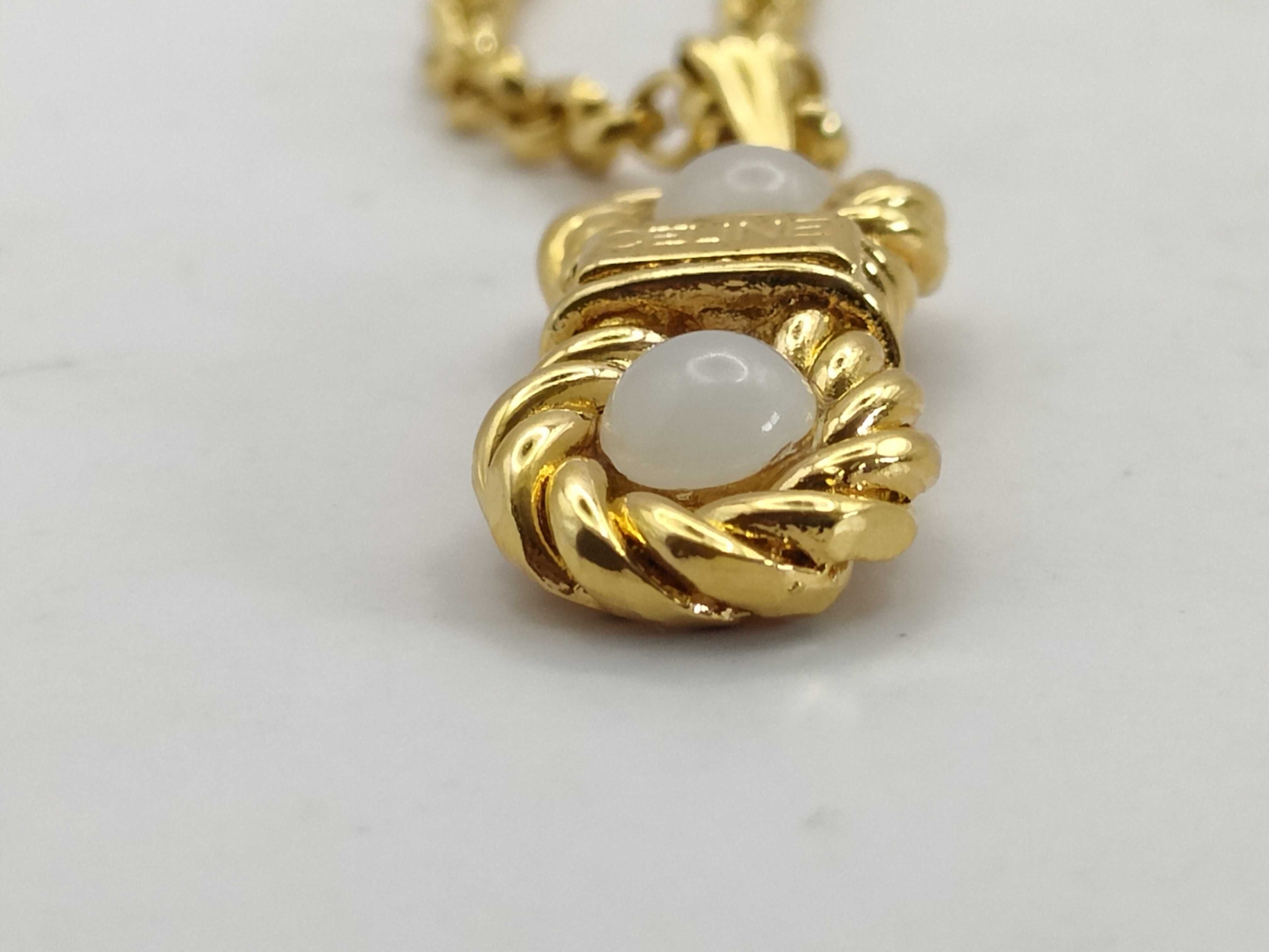 pearl necklace — view 4
