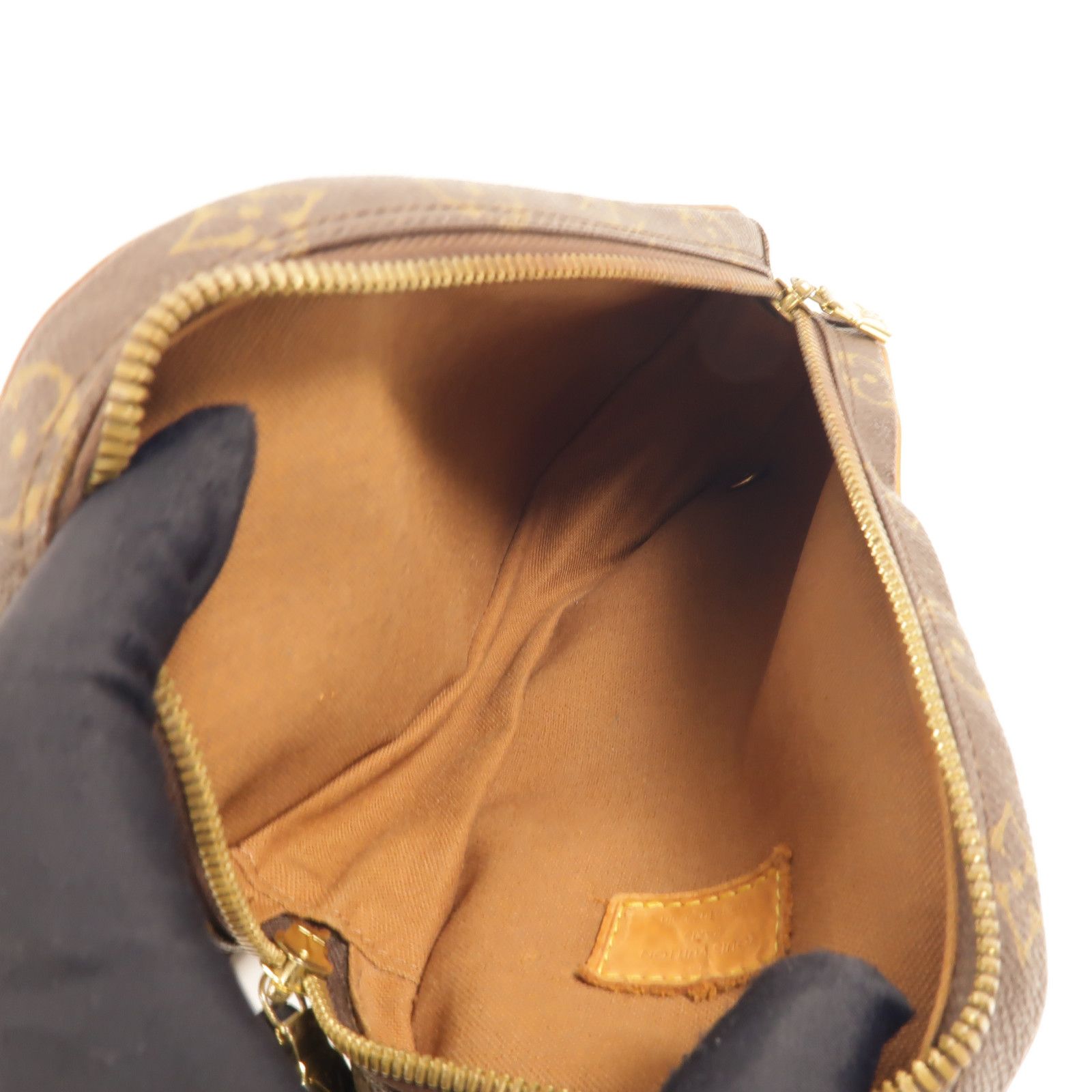 Pochette Gange, Monogram — view 5
