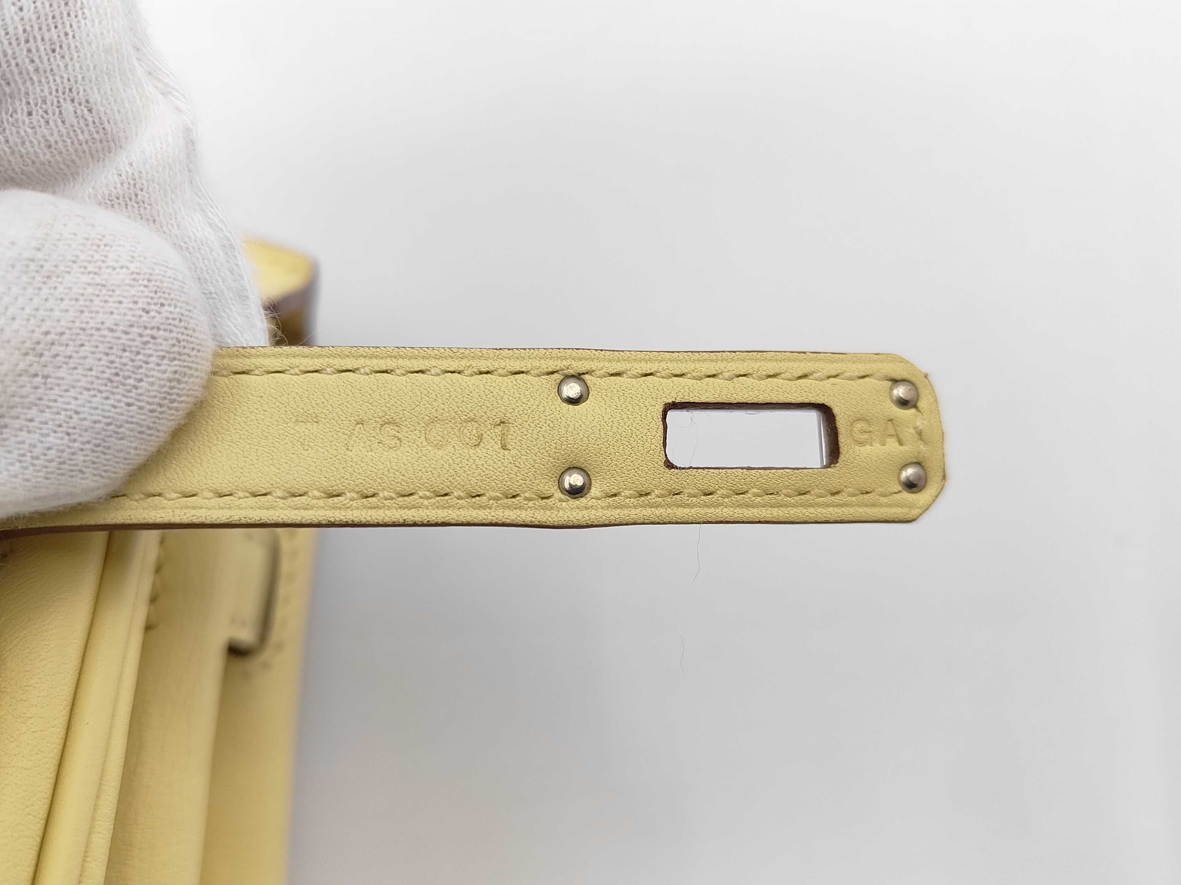 Yellow Birkin 25 Handbag — view 10