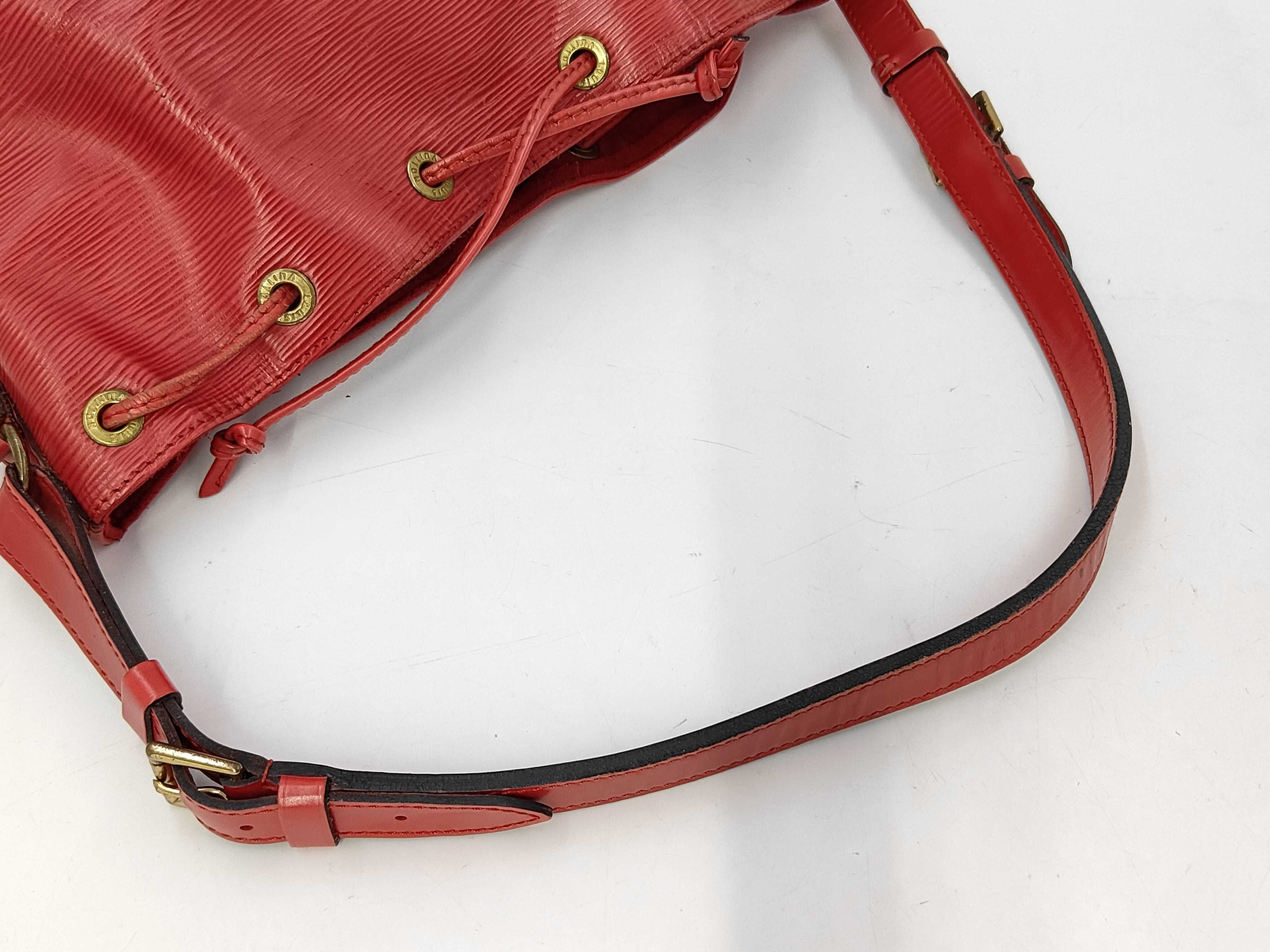 Petit Noé Epi AR0916 M44107 Shoulder Bag — view 5