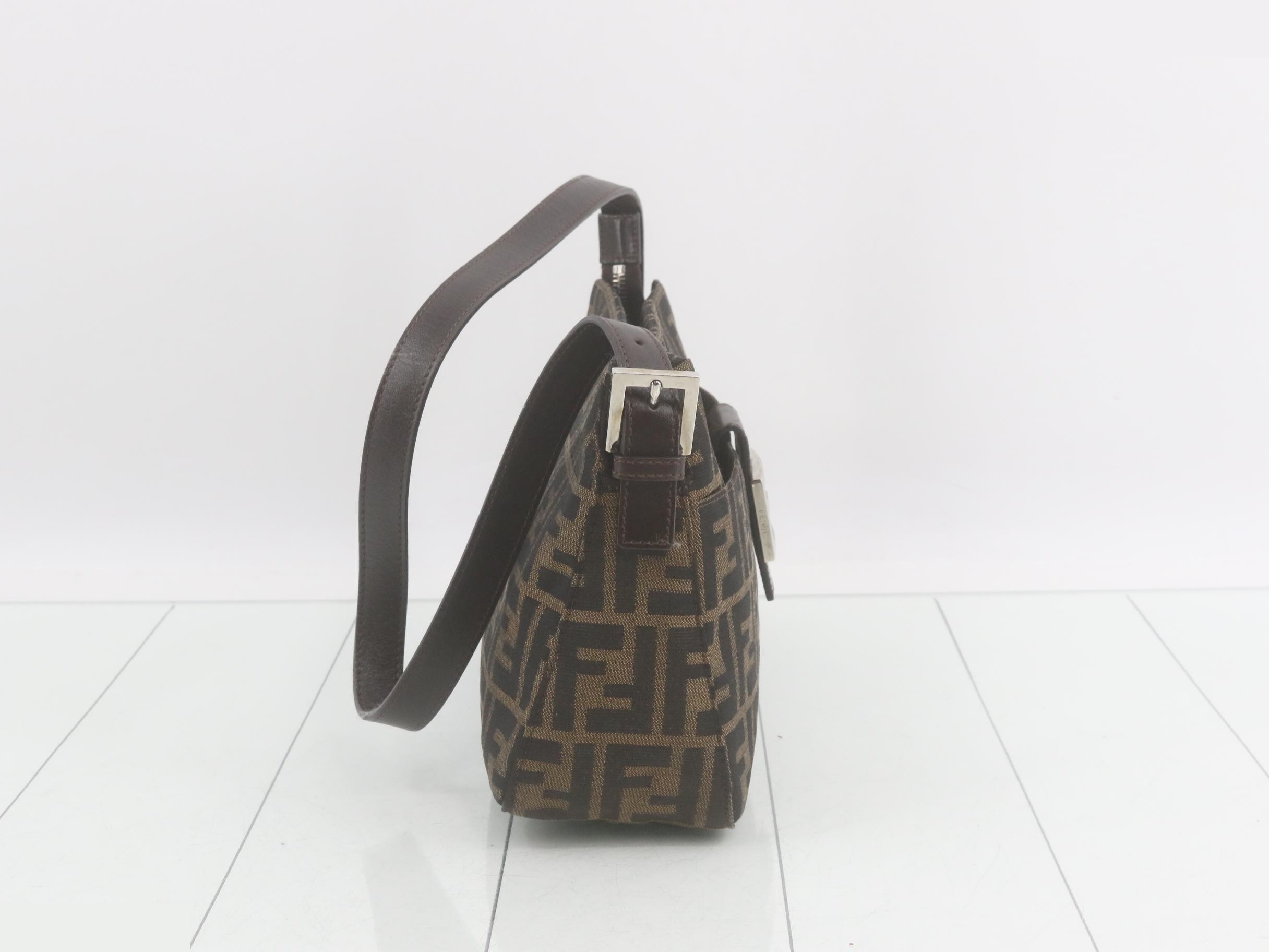 Zucca Shoulder Bag, Canvas/Leather, Brown — view 4