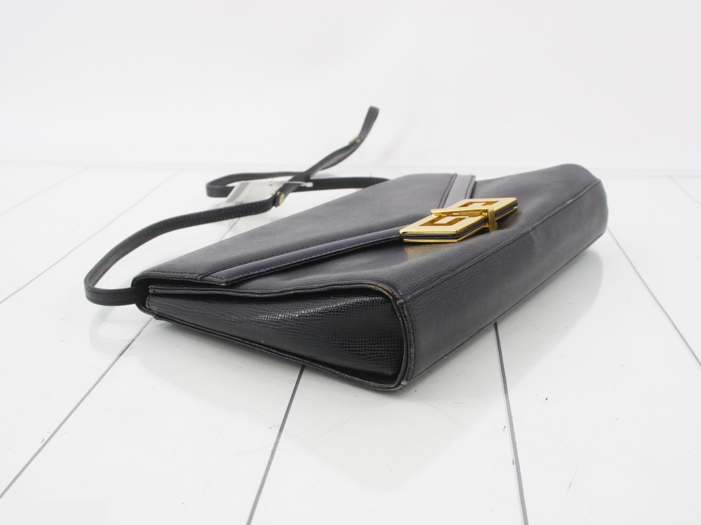 shoulder bag — view 5