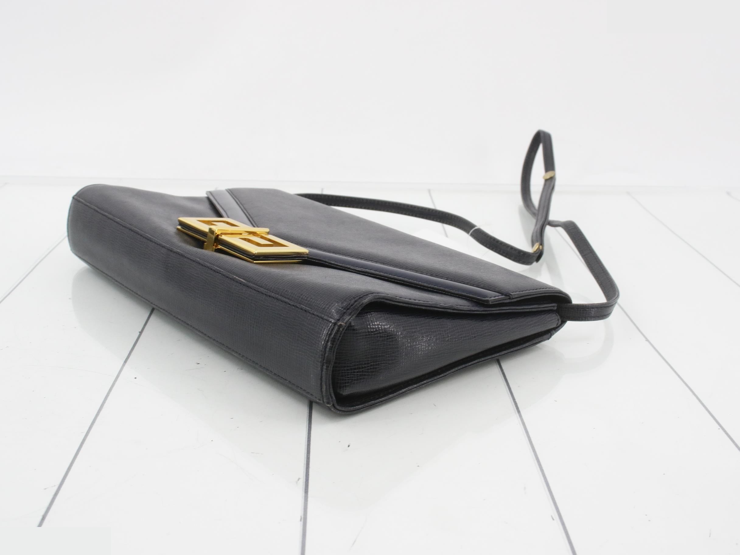 shoulder bag — view 6