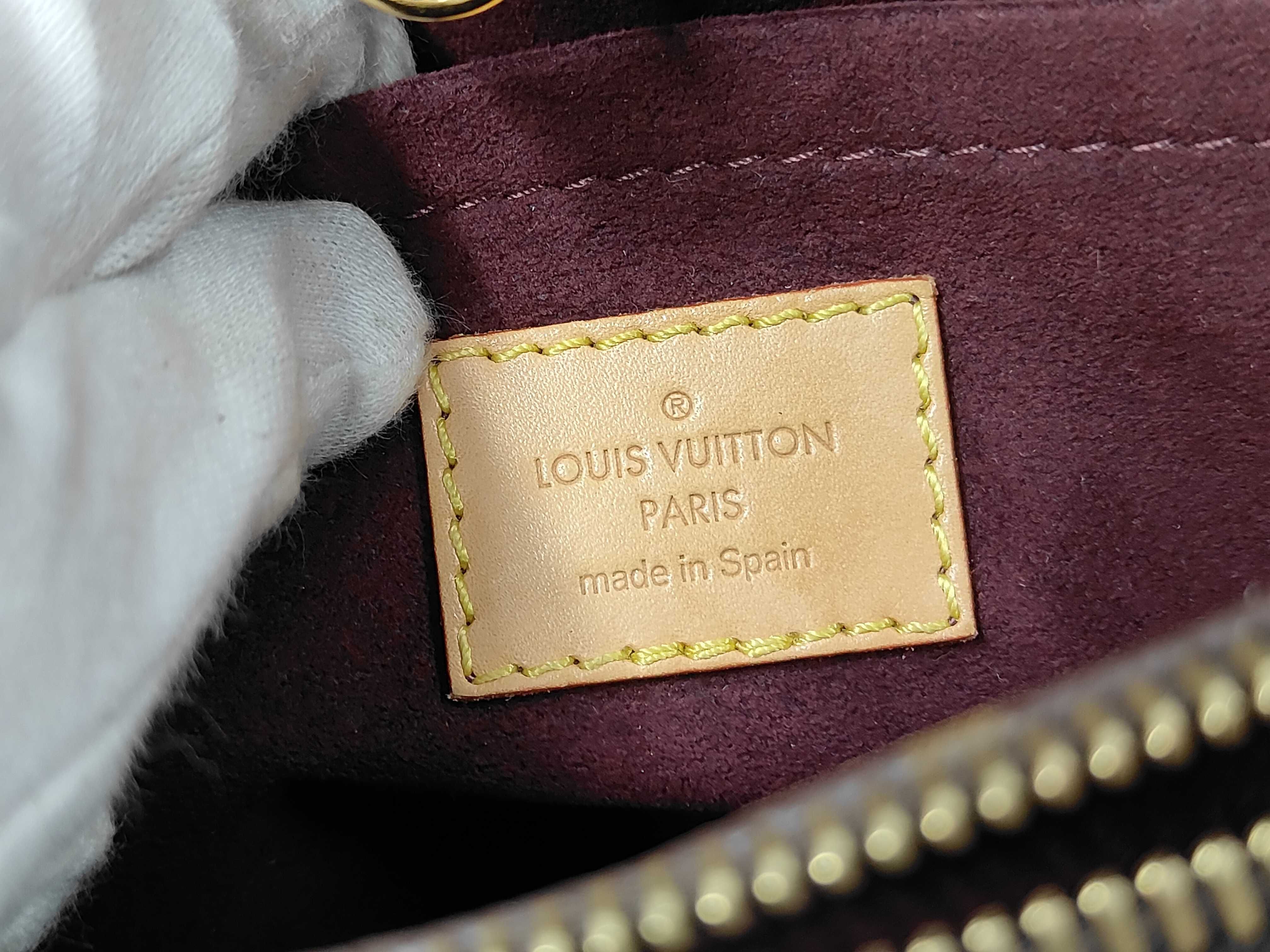 Monogram Montaigne BB CA2116 Handbag — view 9