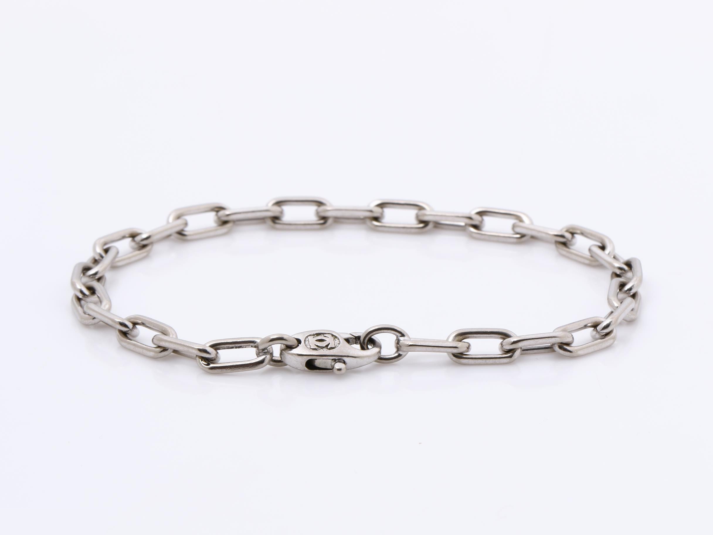 750WG Spartacus Bracelet, 14.2g, Wrist Circumference 18cm, Vintage — view 4