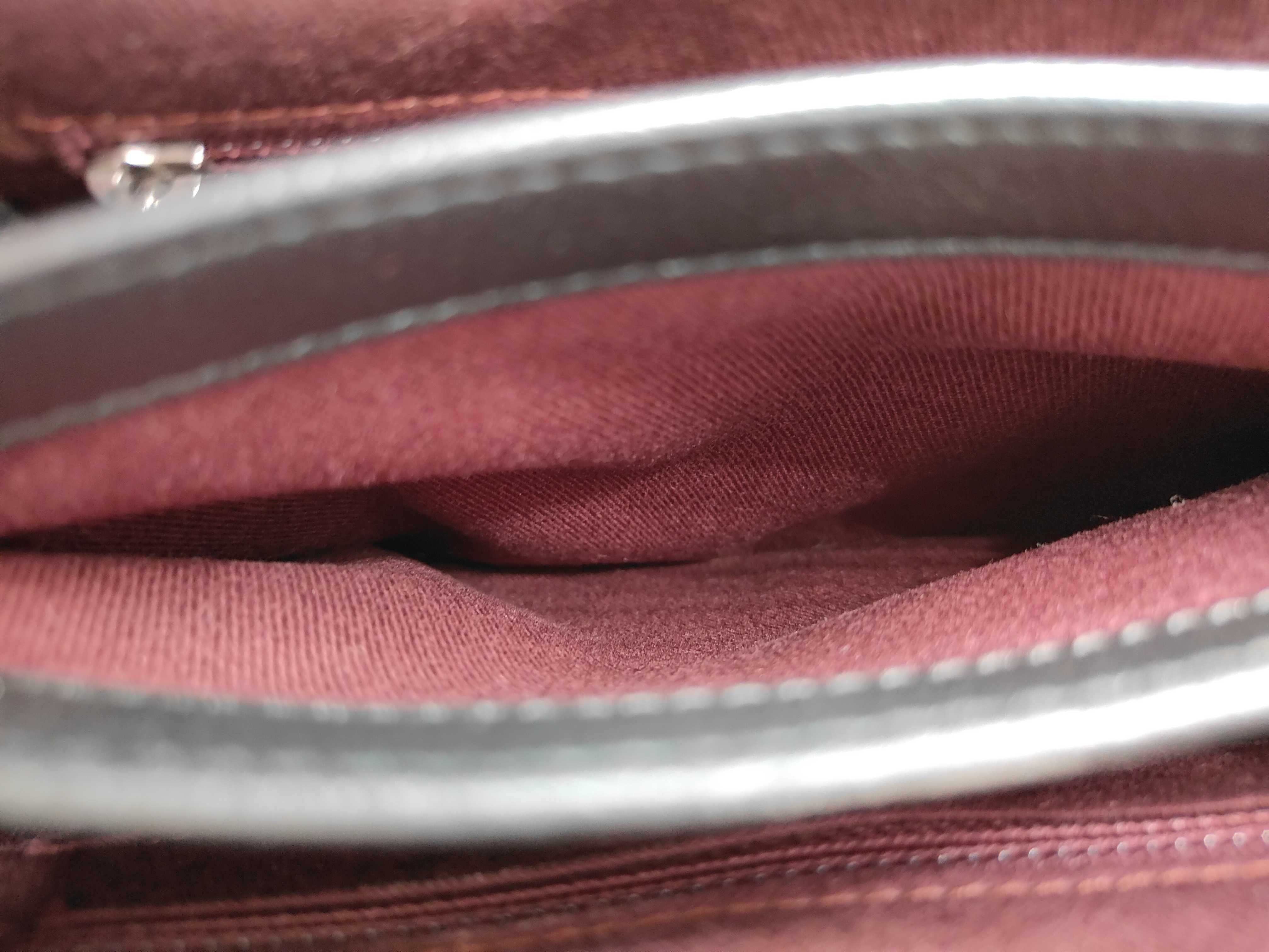Neo Executive Tote Mini Calfskin Black SS Tote Bag — view 9