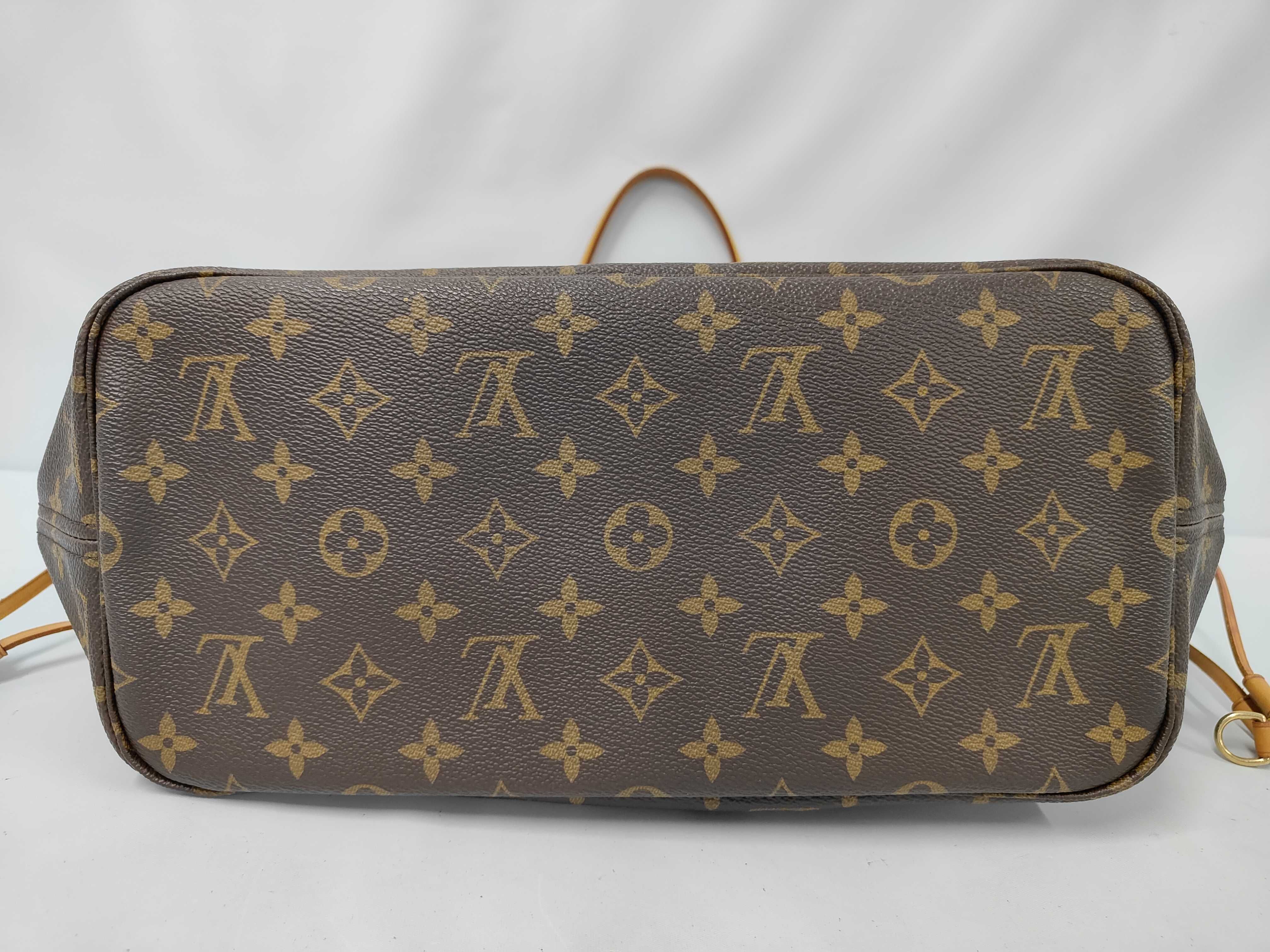 M40156 Monogram Neverfull MM (Old Model) Tote Bag — view 3