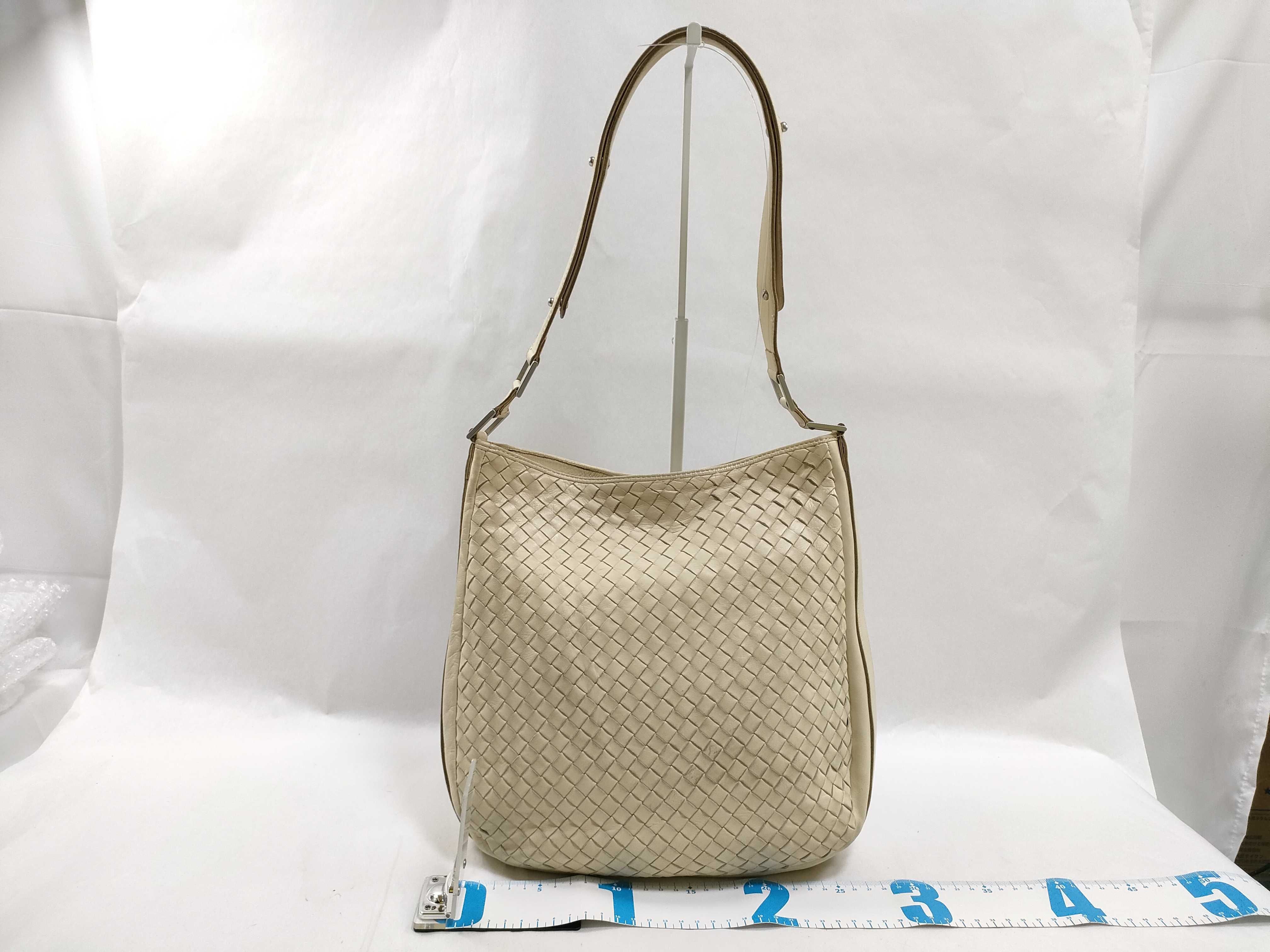 Intrecciato Shoulder Bag, One-Shoulder Bag — view 2