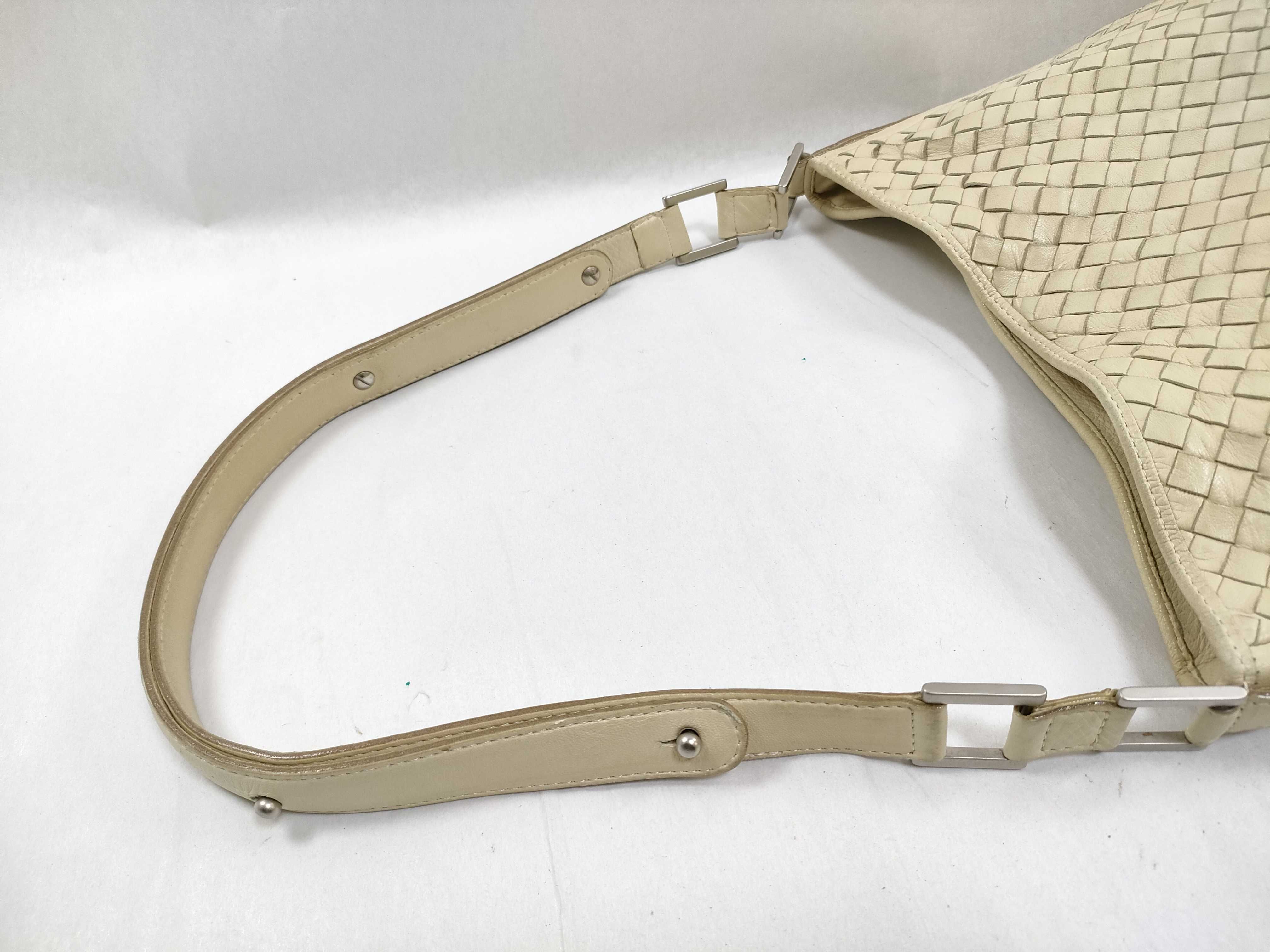 Intrecciato Shoulder Bag, One-Shoulder Bag — view 3