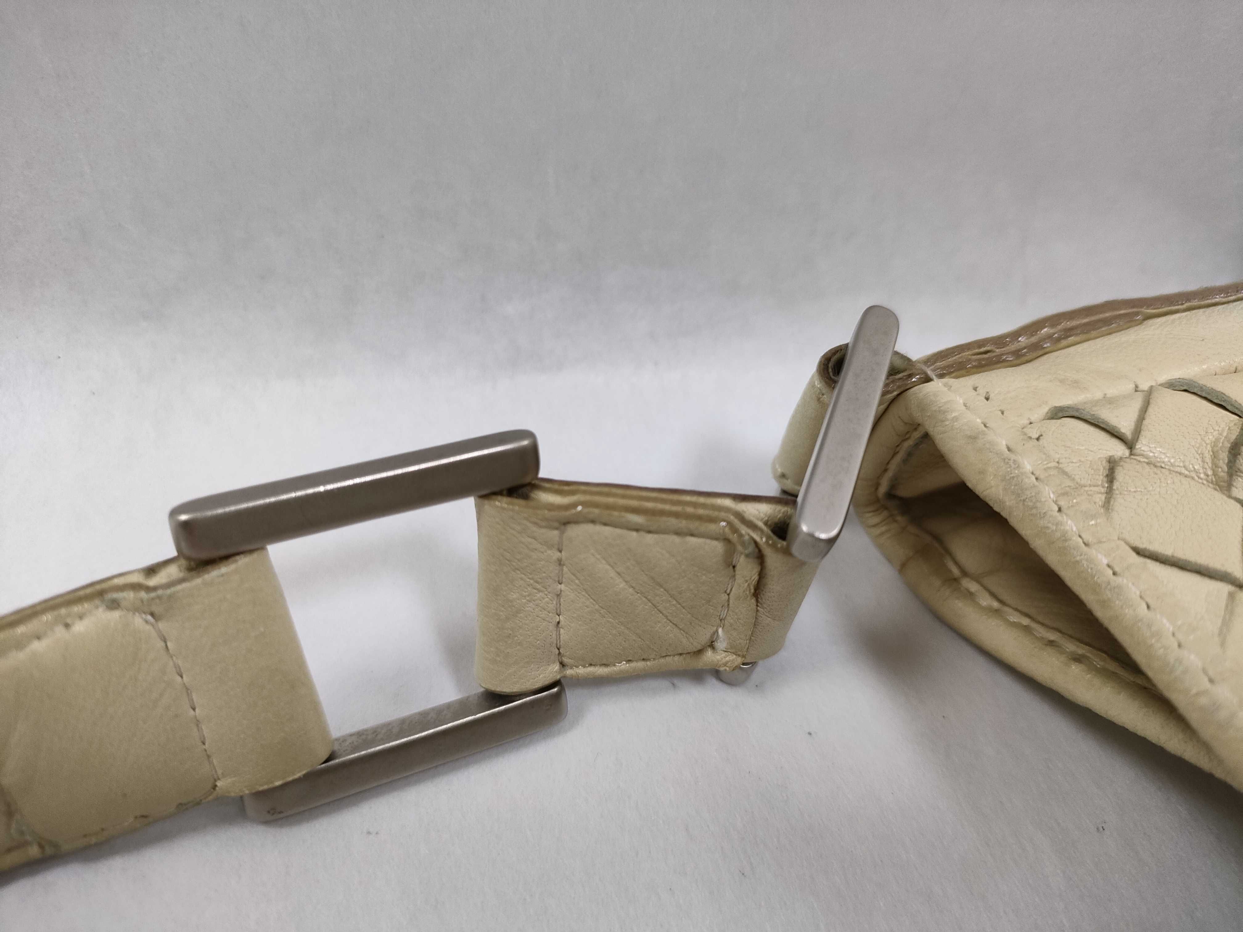 Intrecciato Shoulder Bag, One-Shoulder Bag — view 5