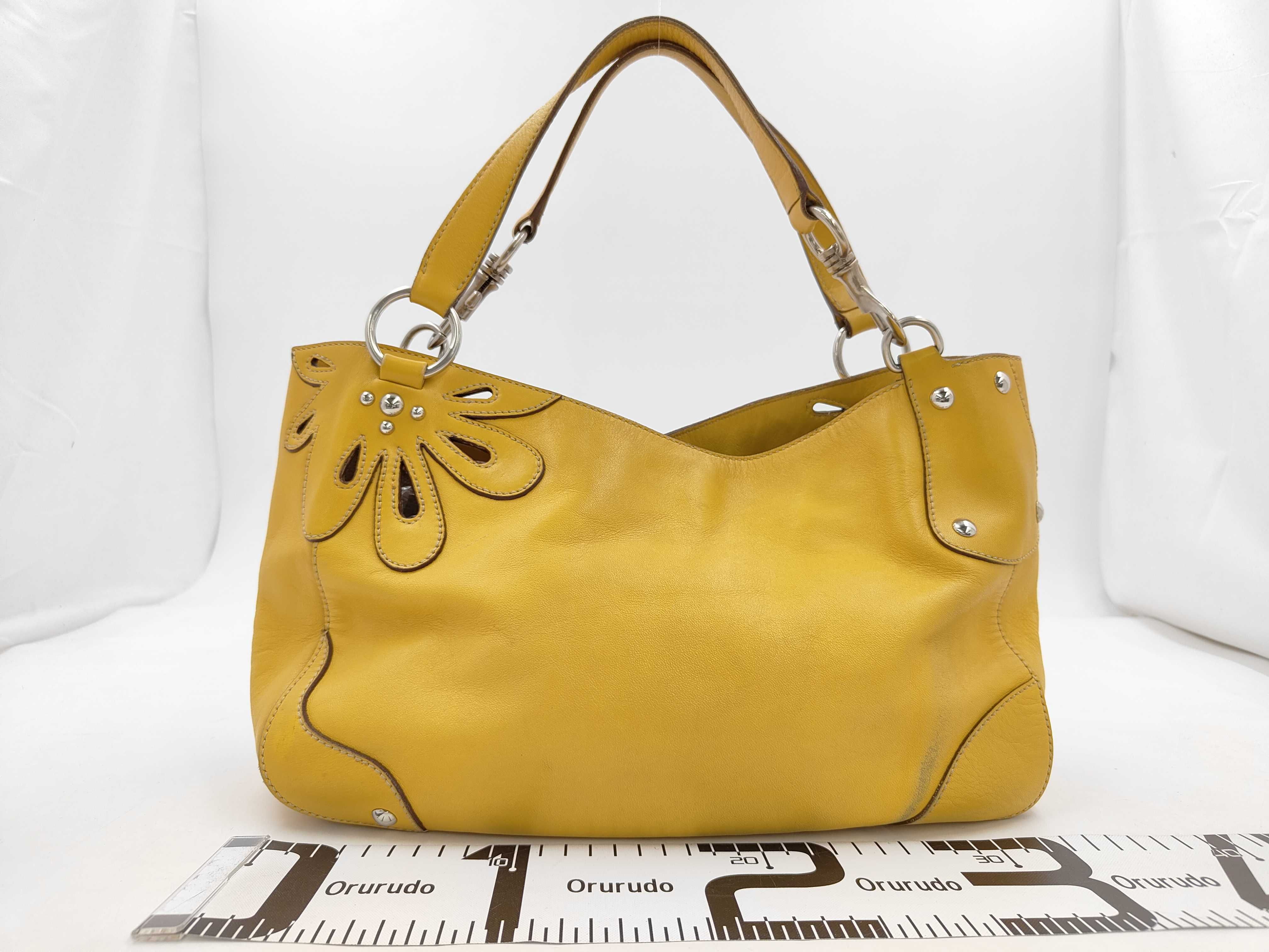 handbag, flower pattern, leather, yellow. — view 2