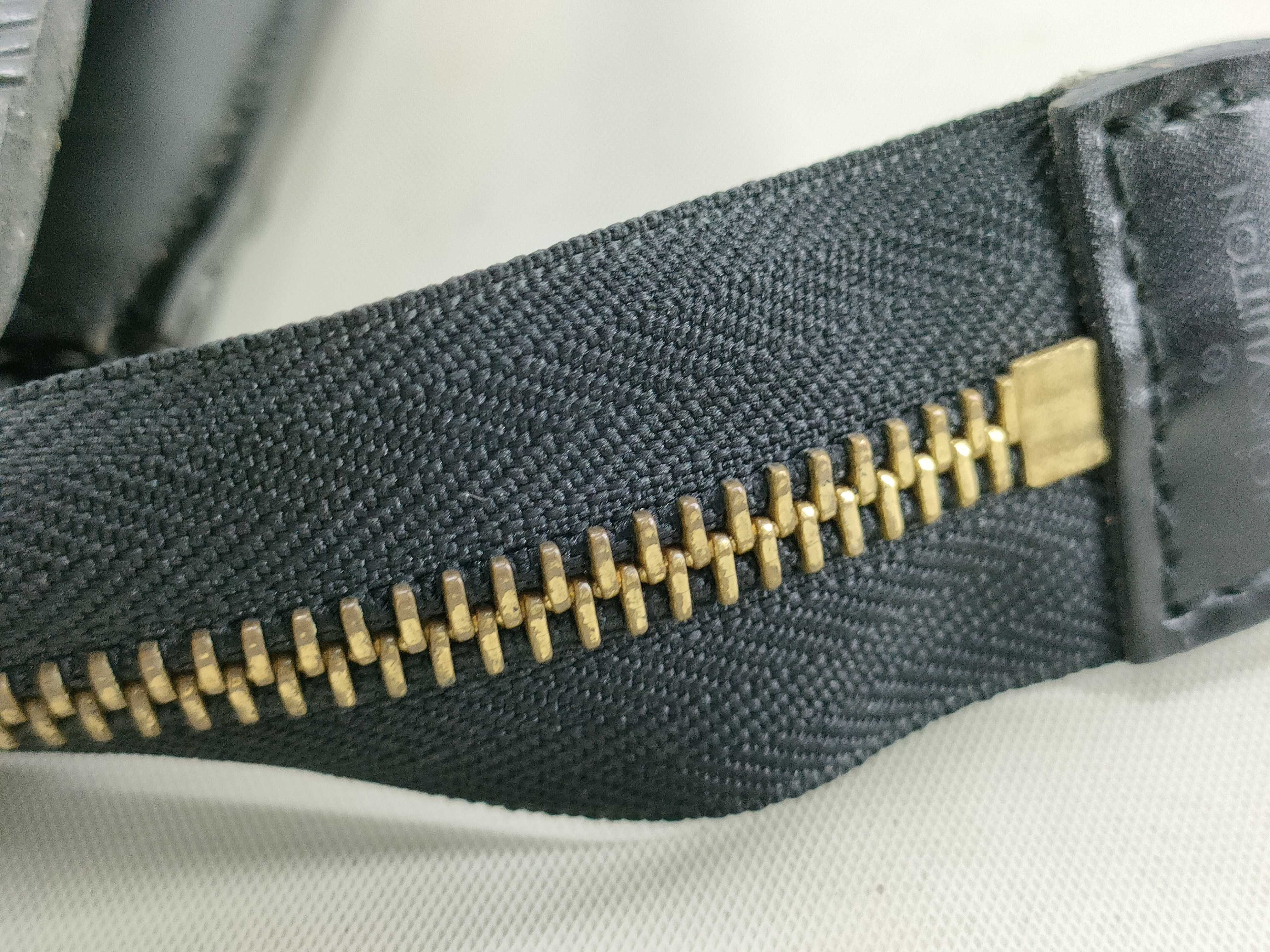 Epi Louis Vuitton Epi Riviera Business Bag — view 8