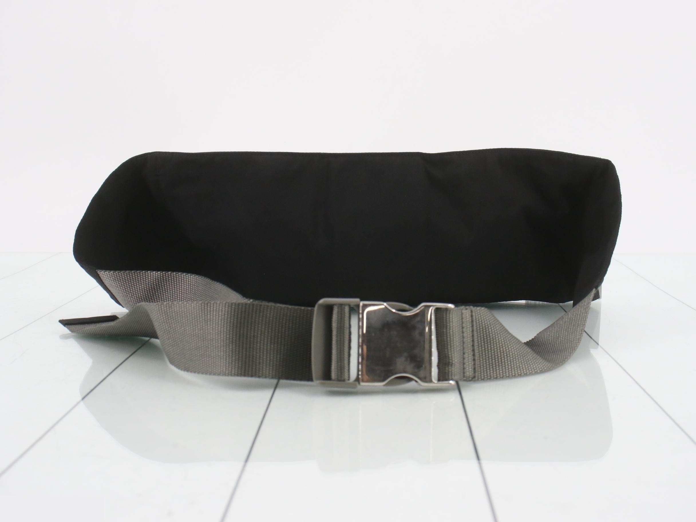 Sport waist pouch — view 2