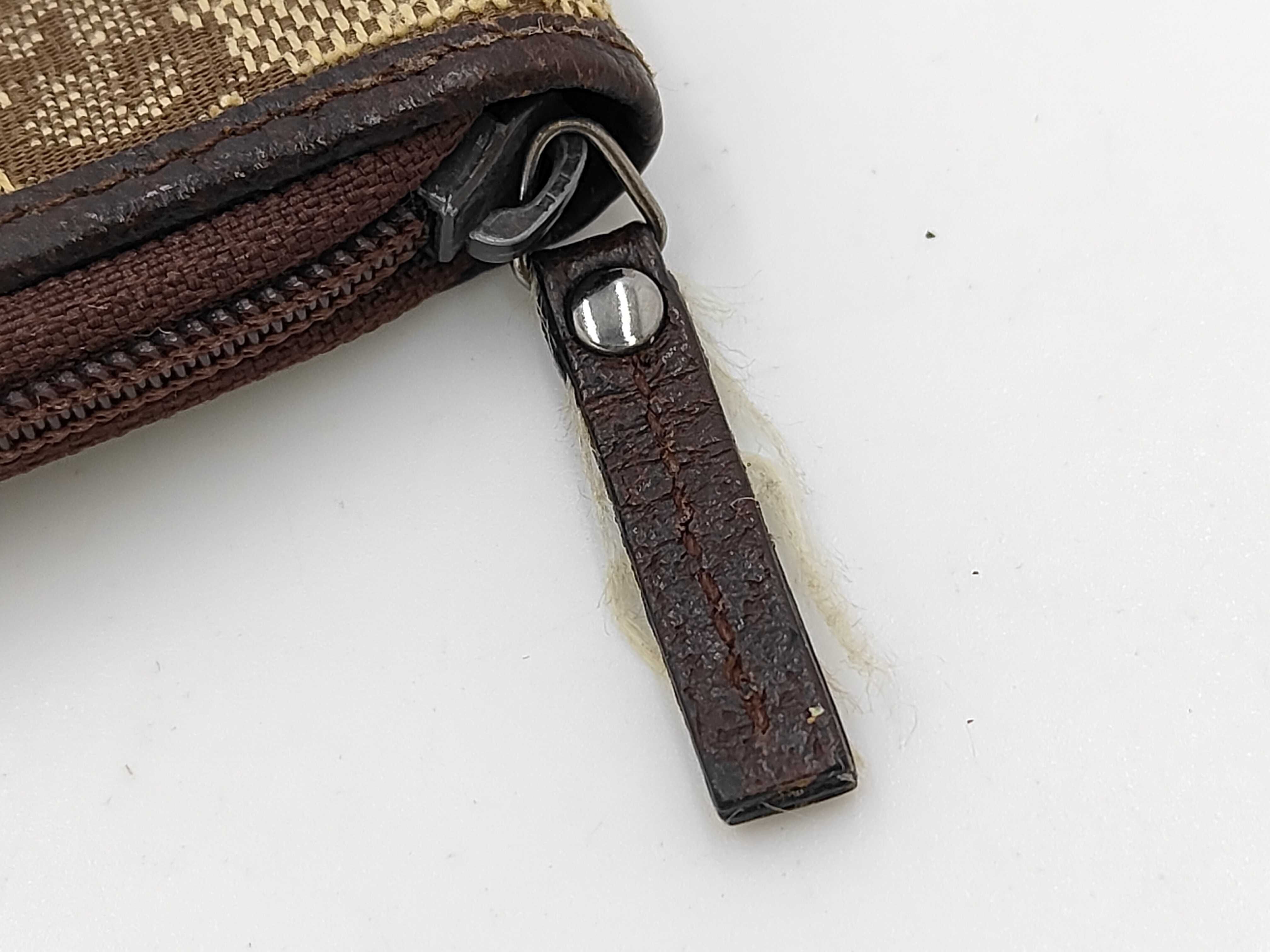 Coin Case — view 7